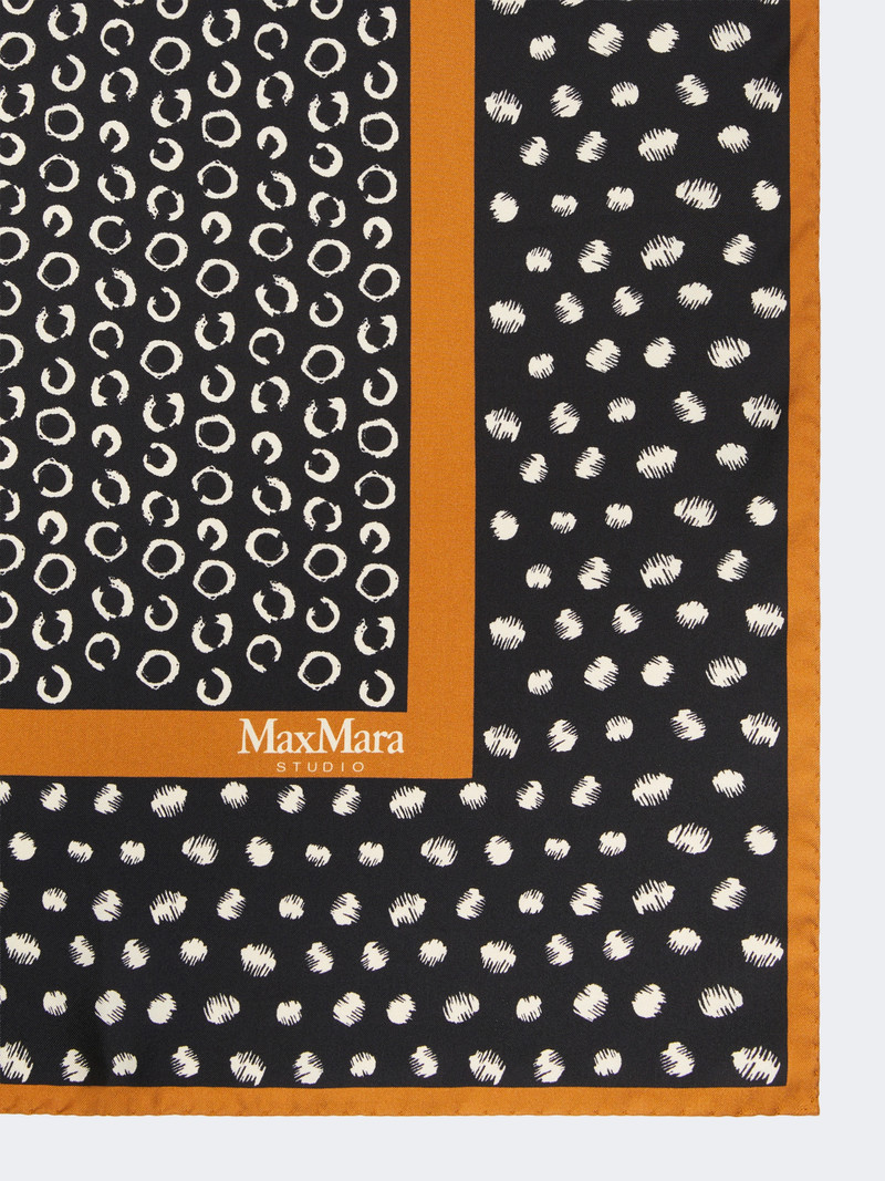 Max Mara AQUILA Printed silk scarf - BLACK outlook