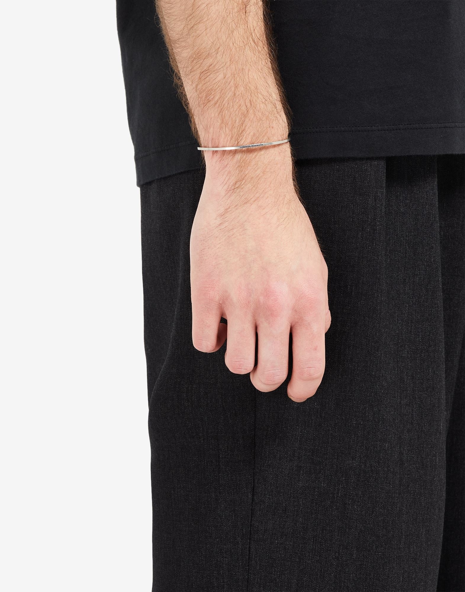 Logo engraved slim silver cuff - 4