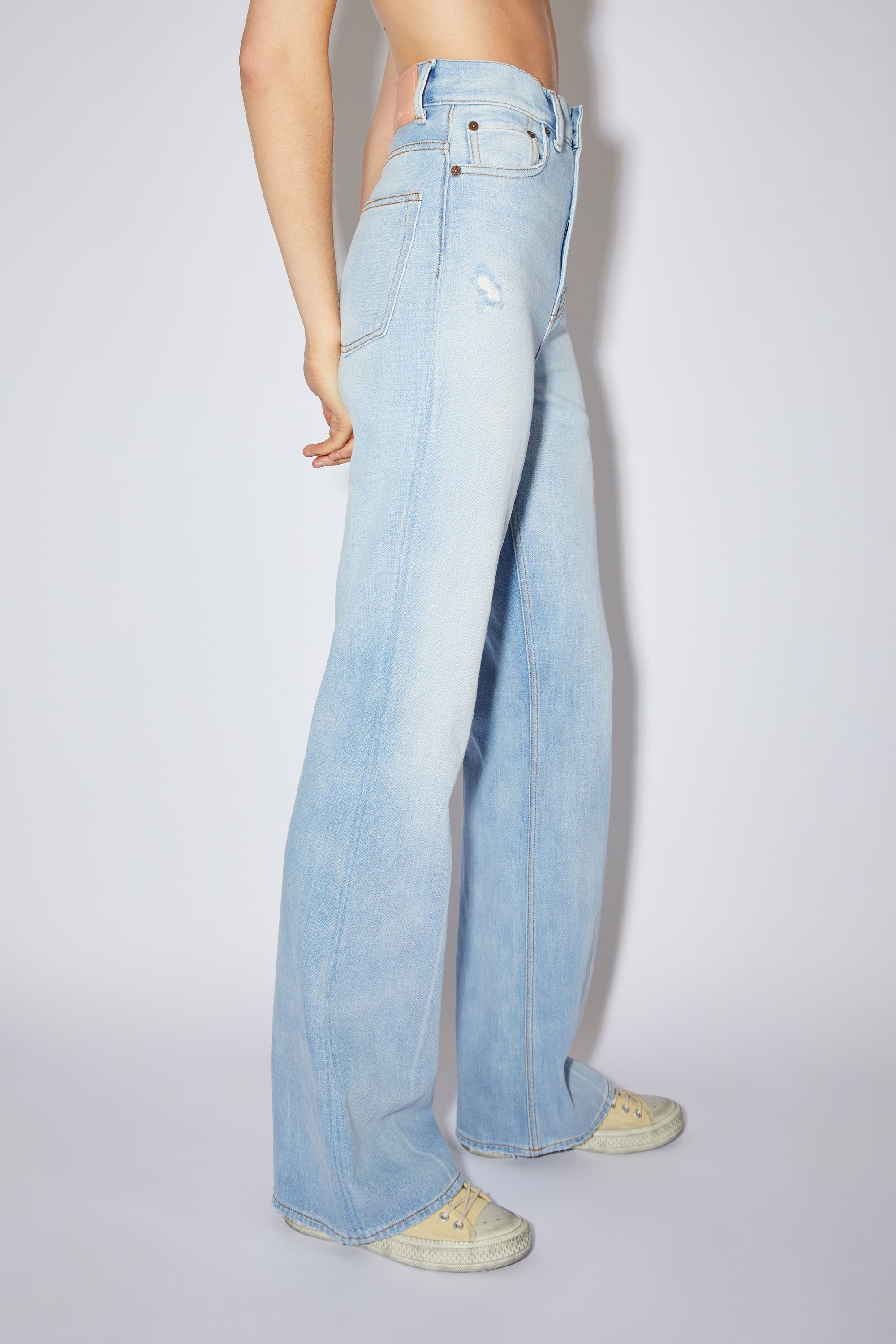 Bootcut fit jeans - Pale blue - 4