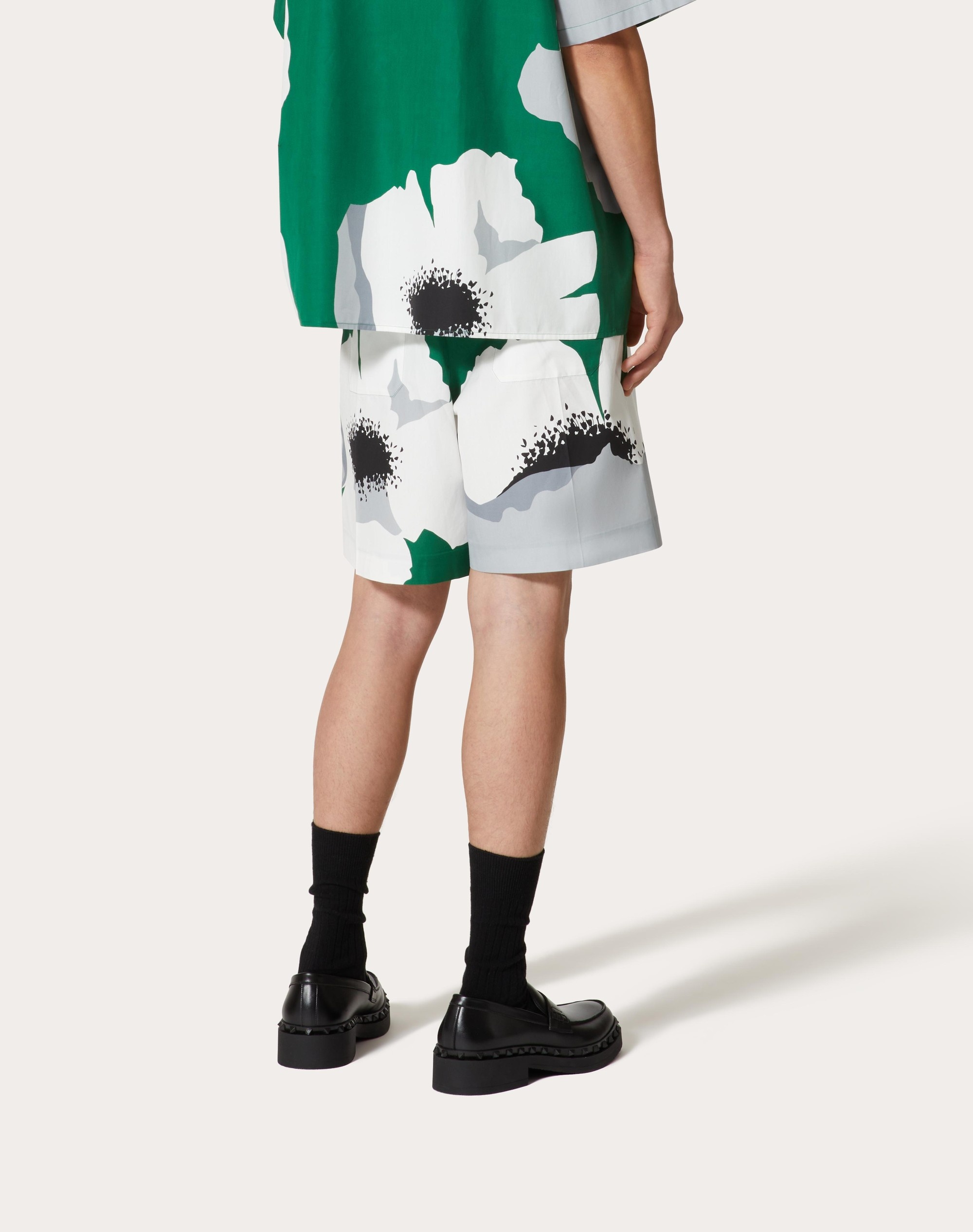 COTTON POPLIN BERMUDA SHORTS WITH VALENTINO FLOWER PORTRAIT PRINT - 4
