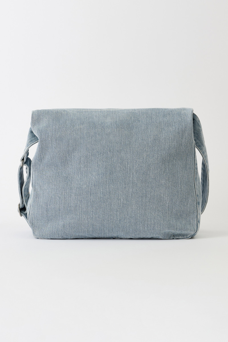 Sling Bag Pale Coast Wash 3