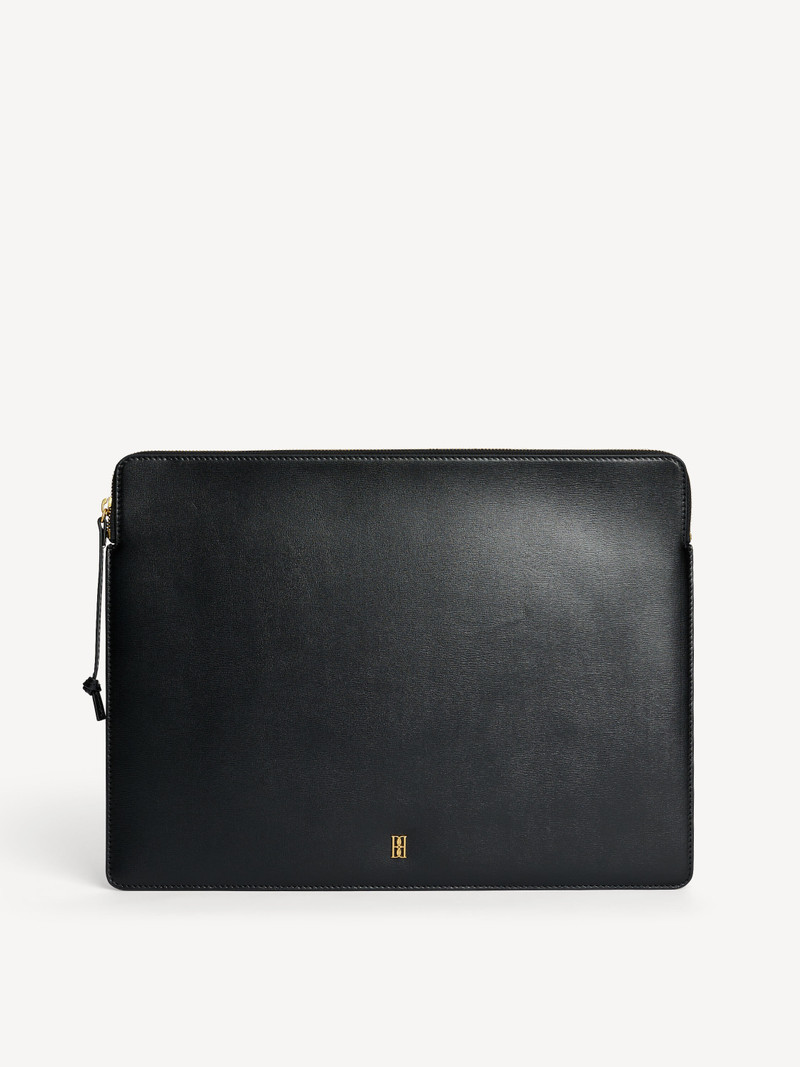 Aya laptop case 1