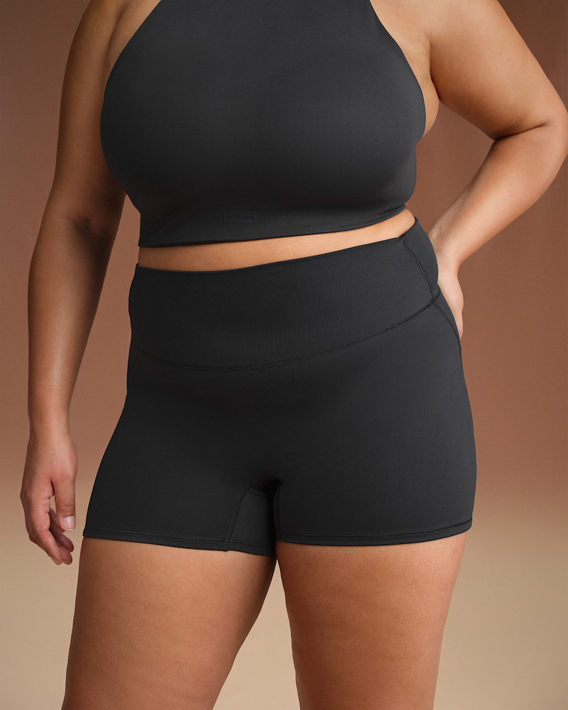 NikeSKIMS Matte Women's High-Waisted 3" Boyshorts 7