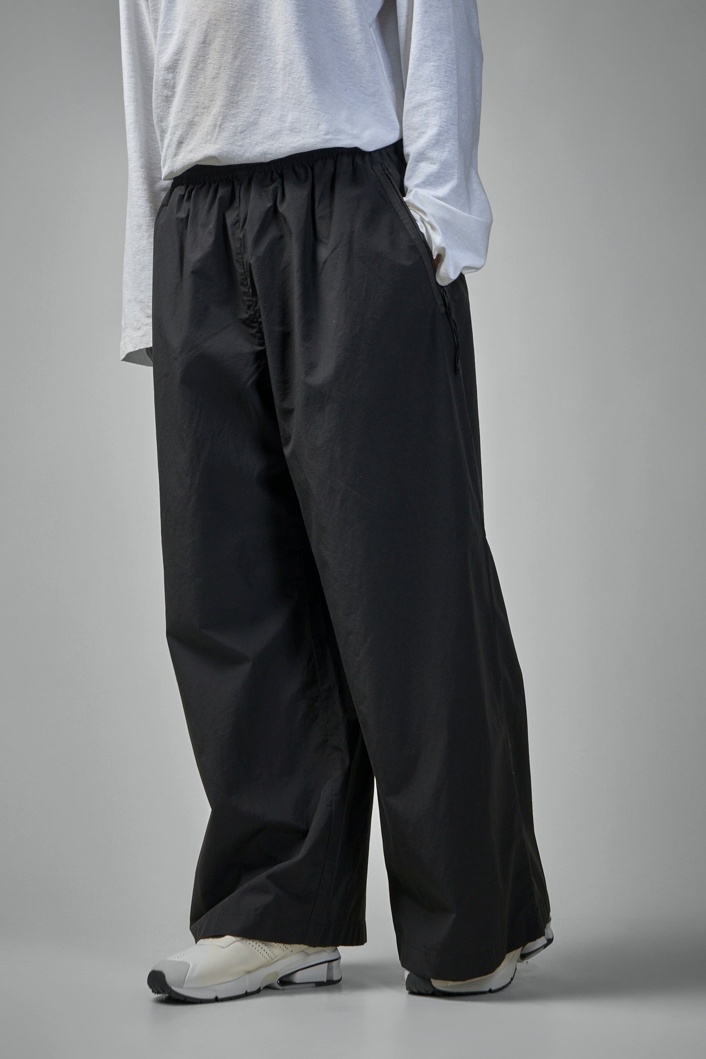 Acne Studios Canvas Trousersダブルニー　サイズXXS Acne Studios – Cotton Canvas Trousers Khaki Beige