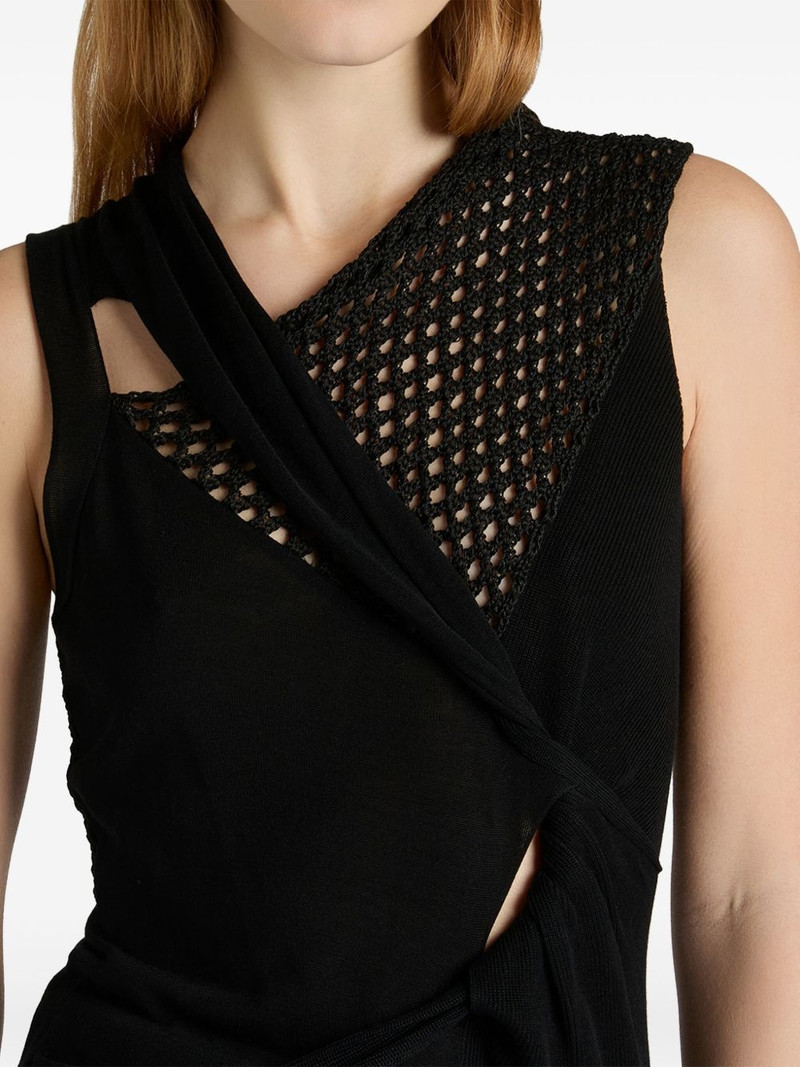 layered-design top 4
