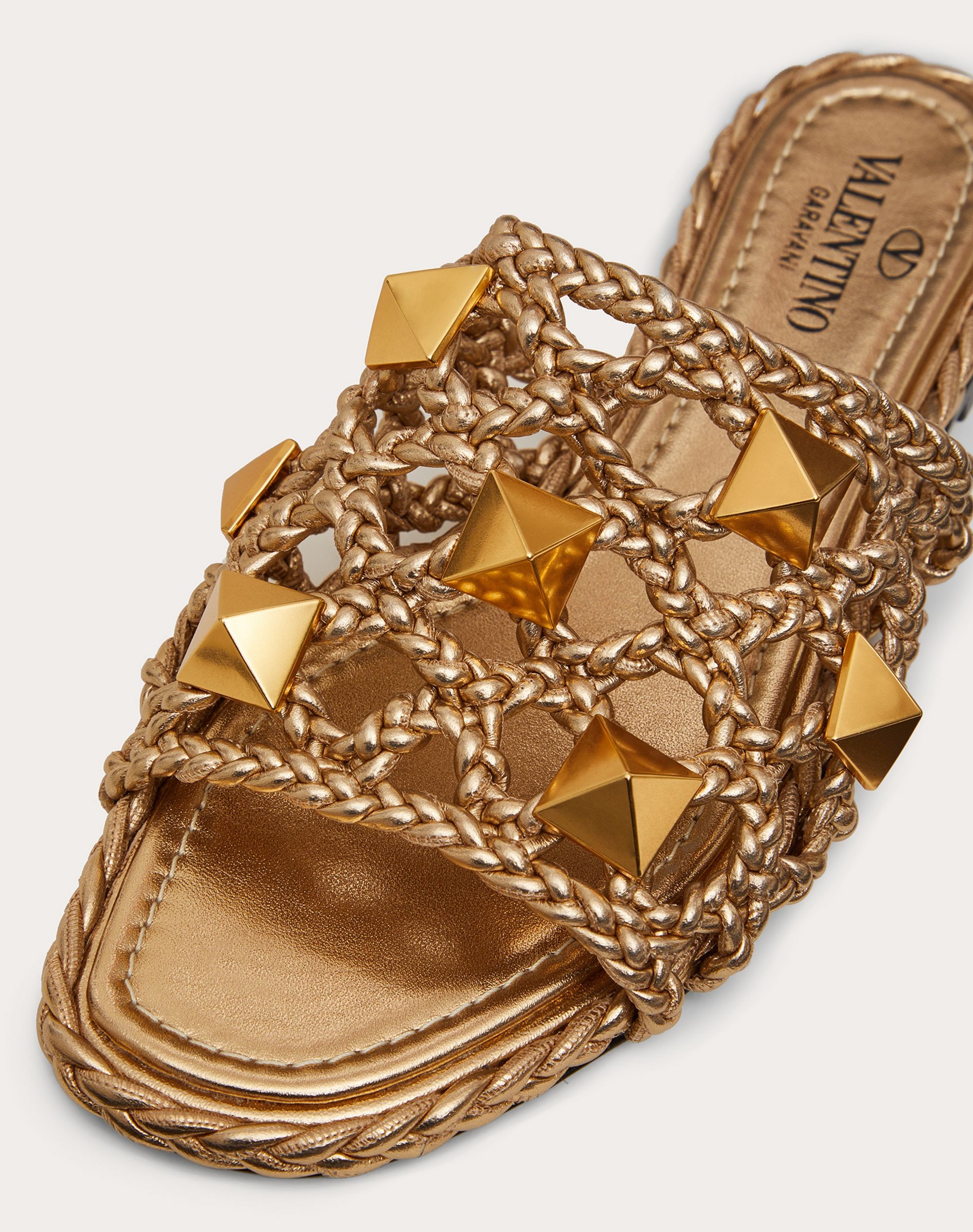 ROMAN STUD FLAT SLIDE SANDAL IN WOVEN METALLIC NAPPA - 5