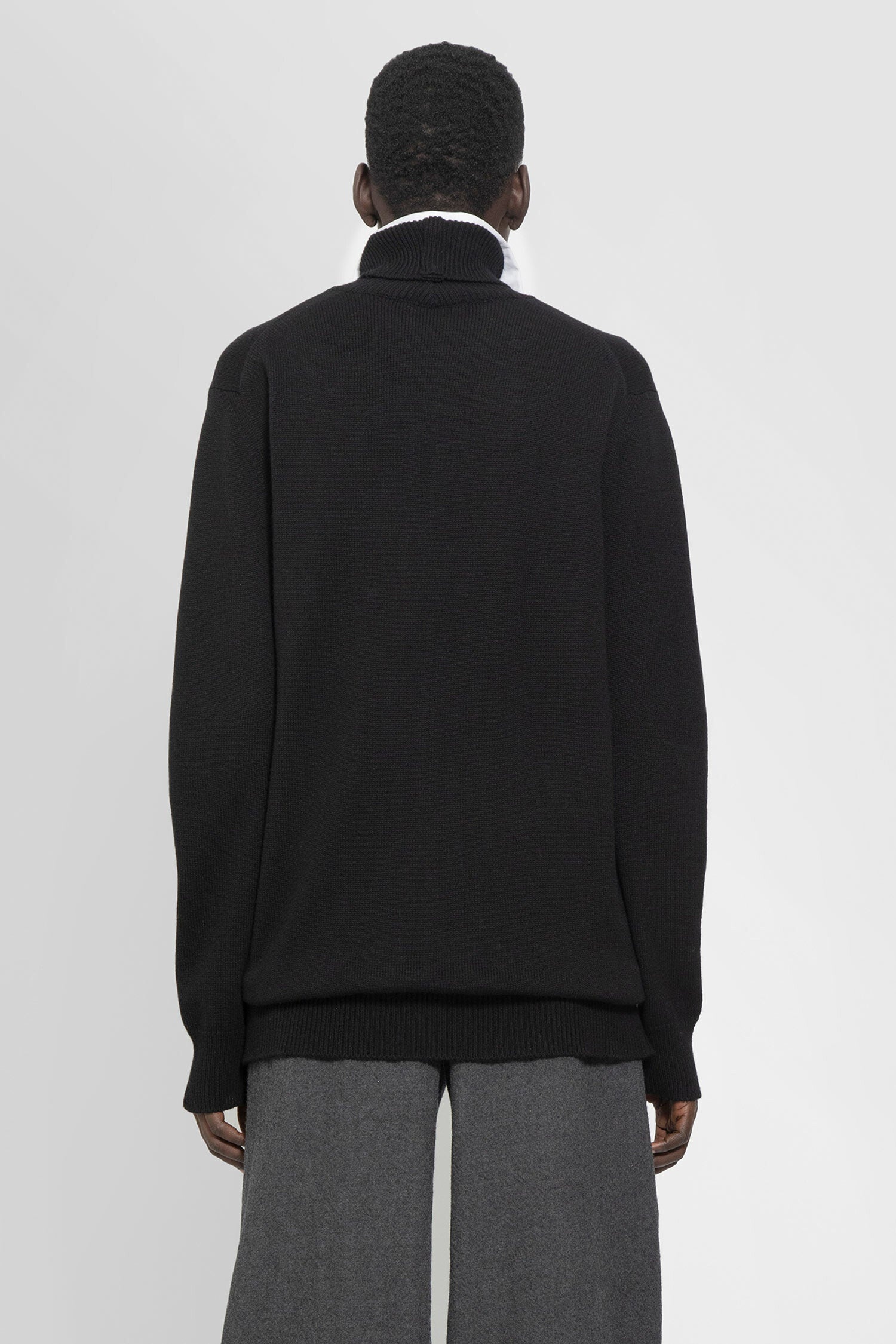 ANN DEMEULEMEESTER WOMAN BLACK KNITWEAR - 3