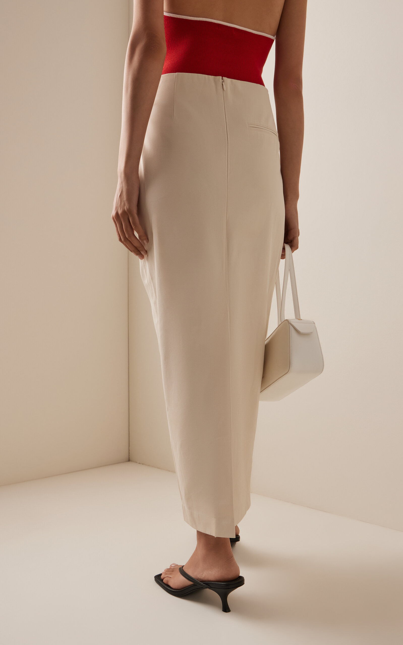 Minimal Column Maxi Skirt ivory - 4