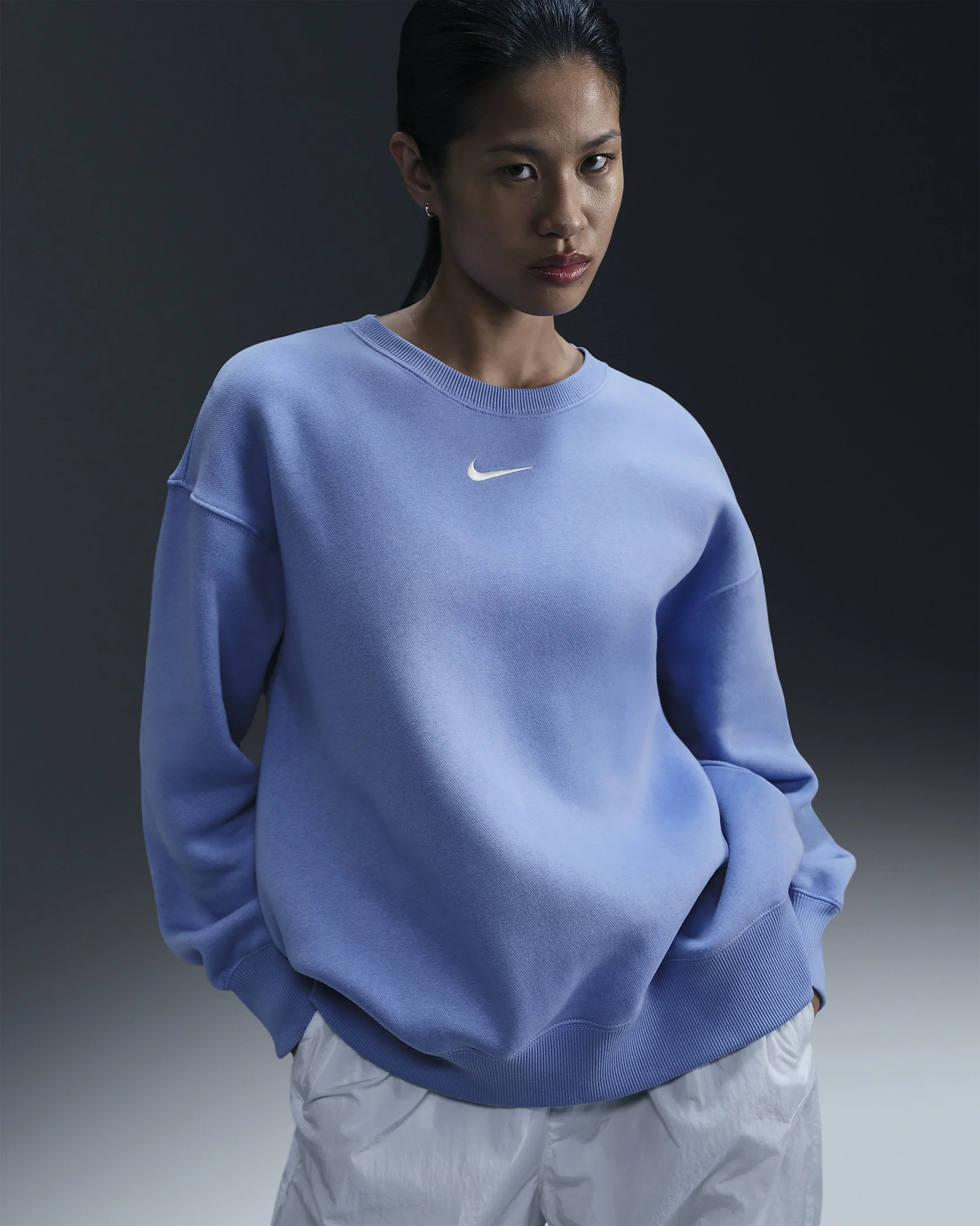 Nike Sportswear Phoenix Fleece Women's Oversized Crew-Neck Sweatshirt - 1