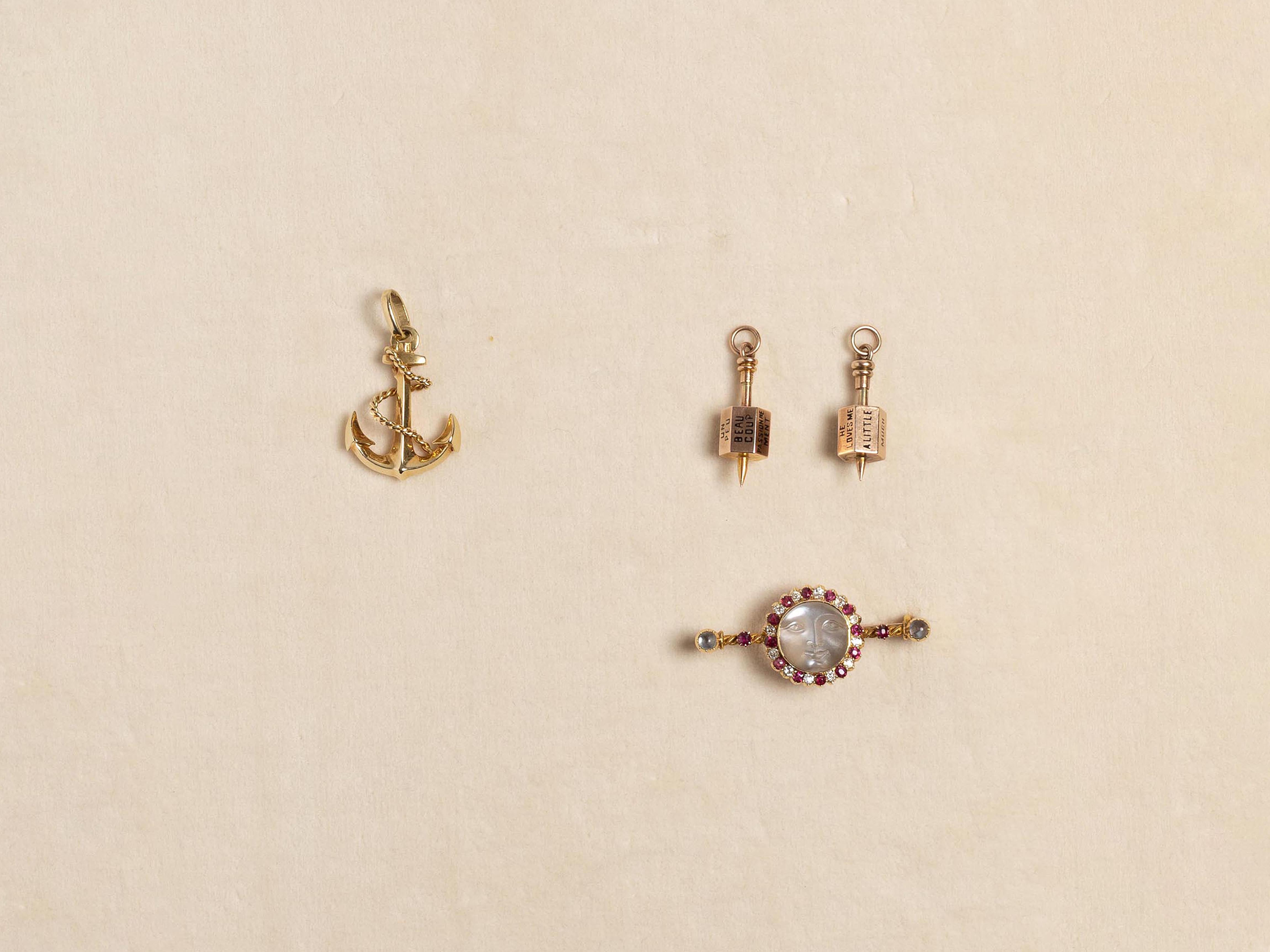 MOONFACE BROOCH IN 15kt GOLD - 6