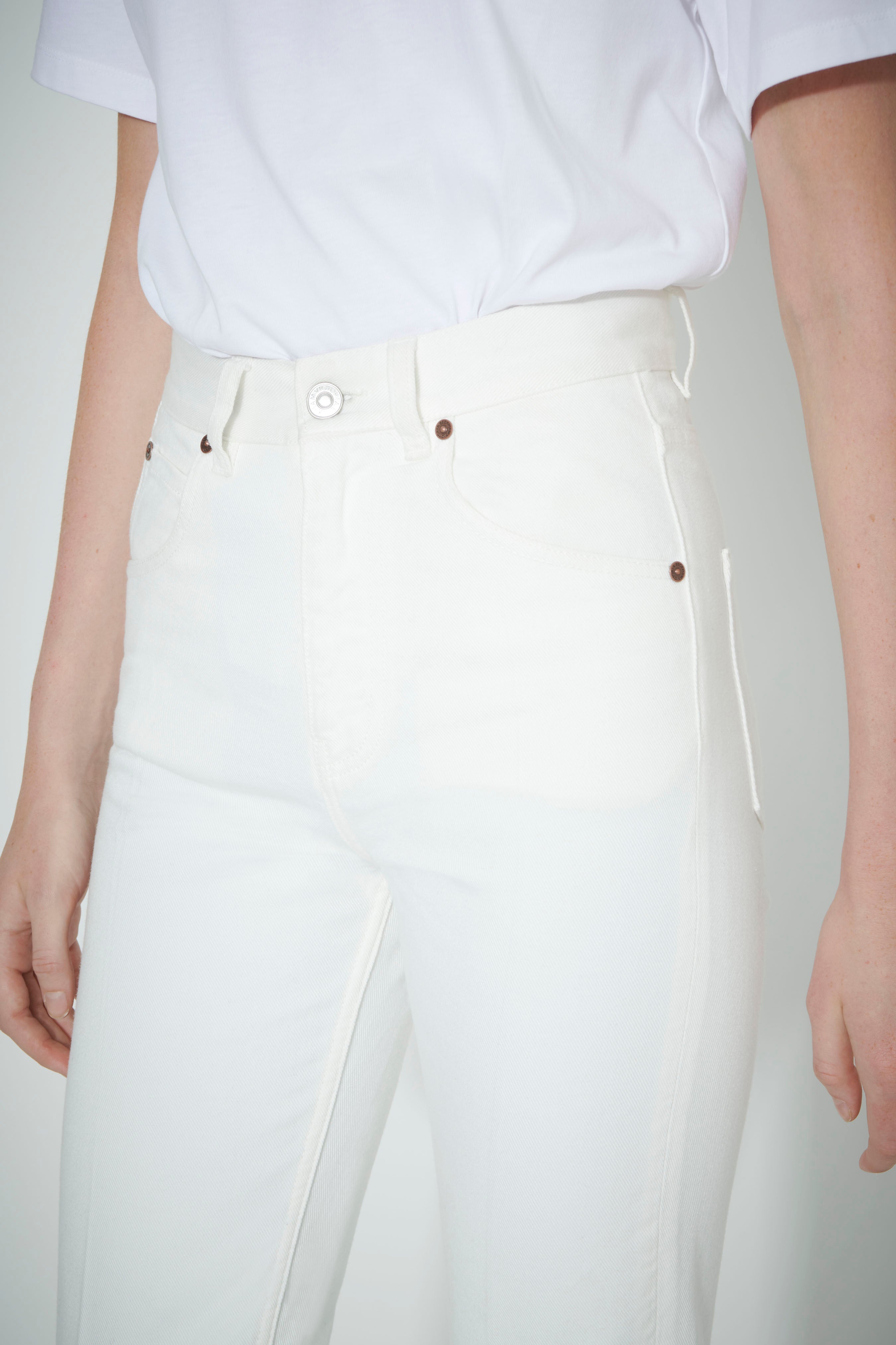Julia High Waisted Straight Leg Jean in Off-White - 4
