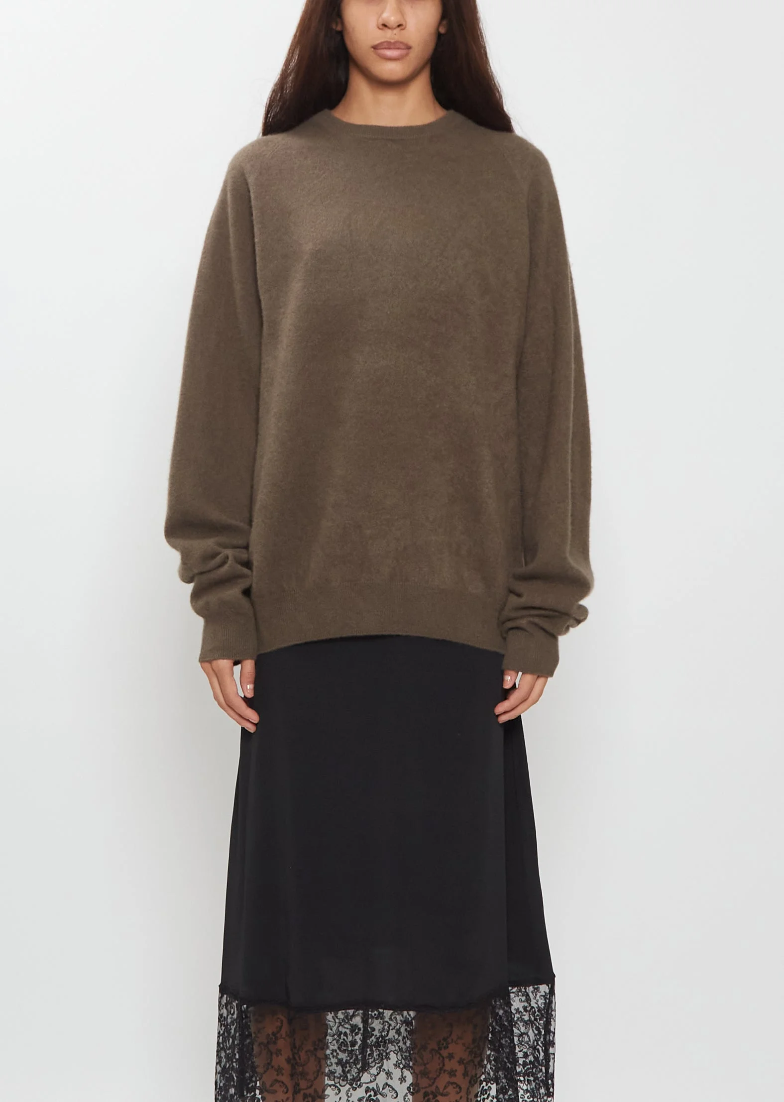 BF R-Neck Cashmere Sweater — Cacao - 1