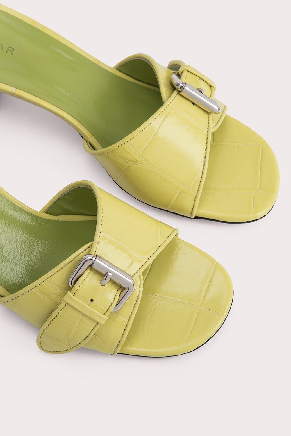 Elton Apple Maxi Croco Embossed Leather - 3