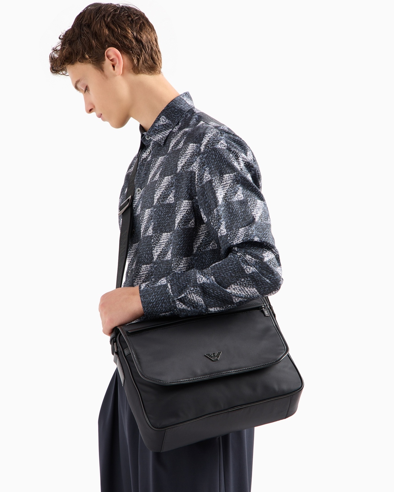 ASV RECYCLED NYLON MESSENGER BAG - 6