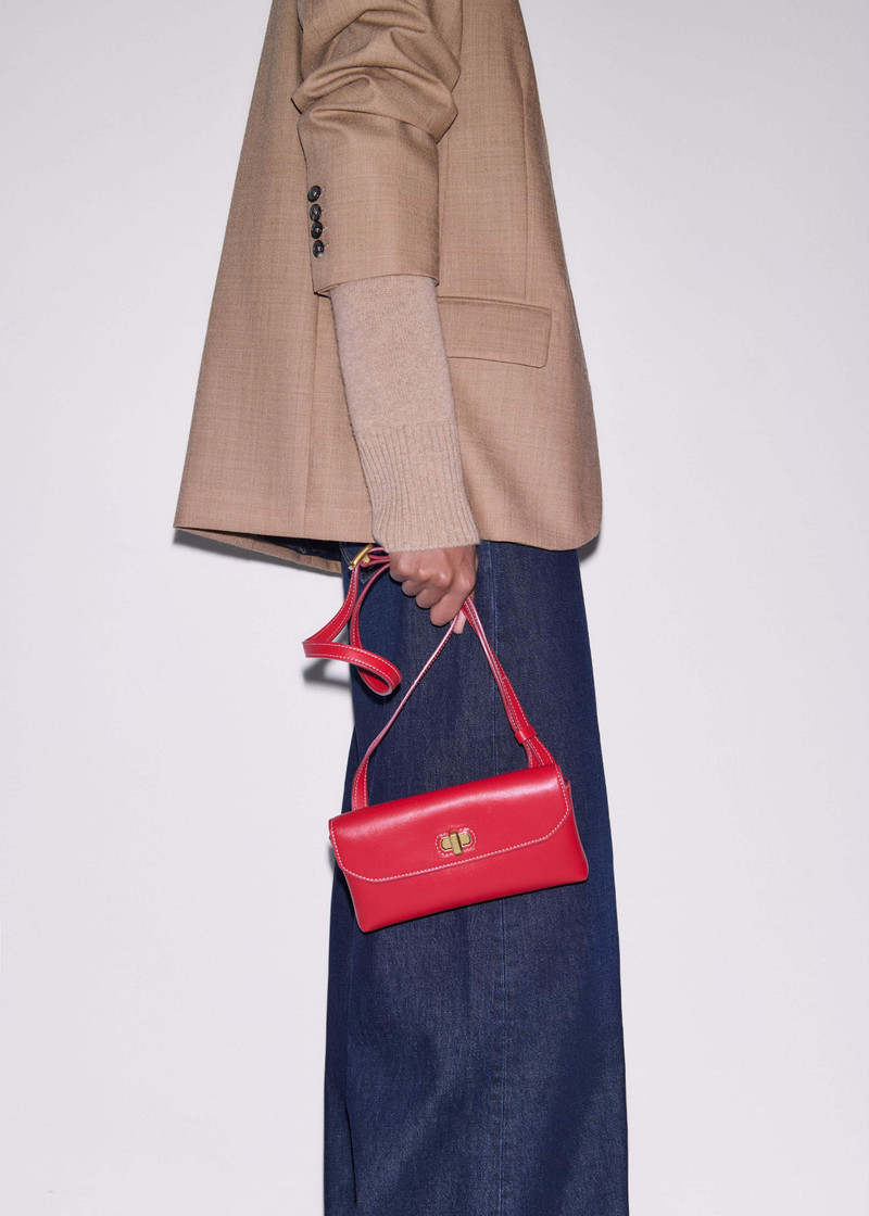 ME+EM Small Pouch outlook