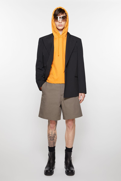 Acne Studios Regular fit shorts - Hazelnut brown outlook