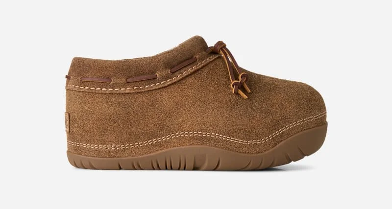® Women's Bucked Clog Sheepskin Shoes in Chestnut - 1