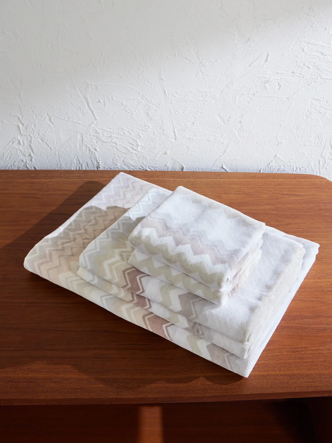 Giacomo Set of Five Cotton-Terry Towels - 1