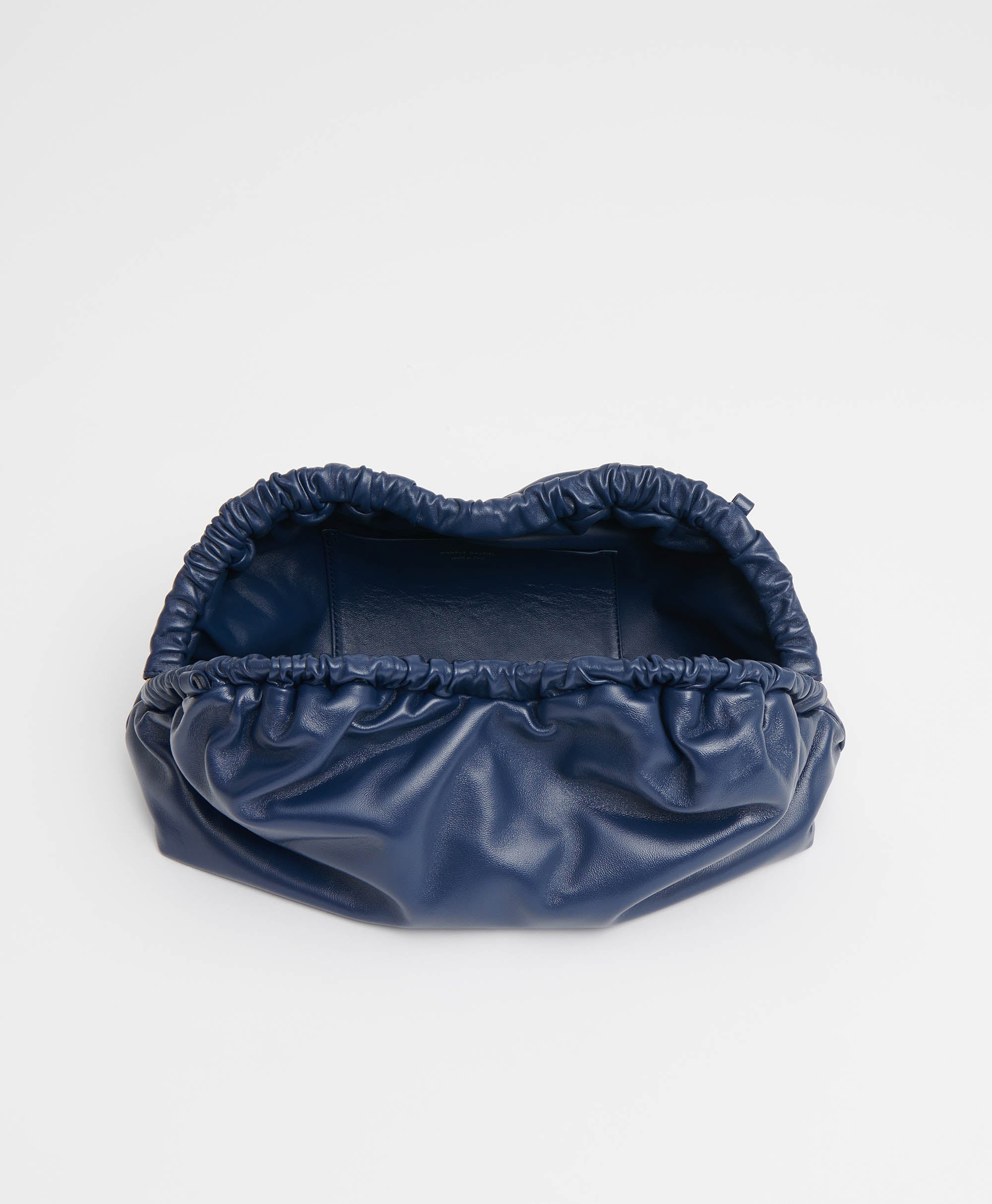 OVERSIZED CLOUD CLUTCH - 4