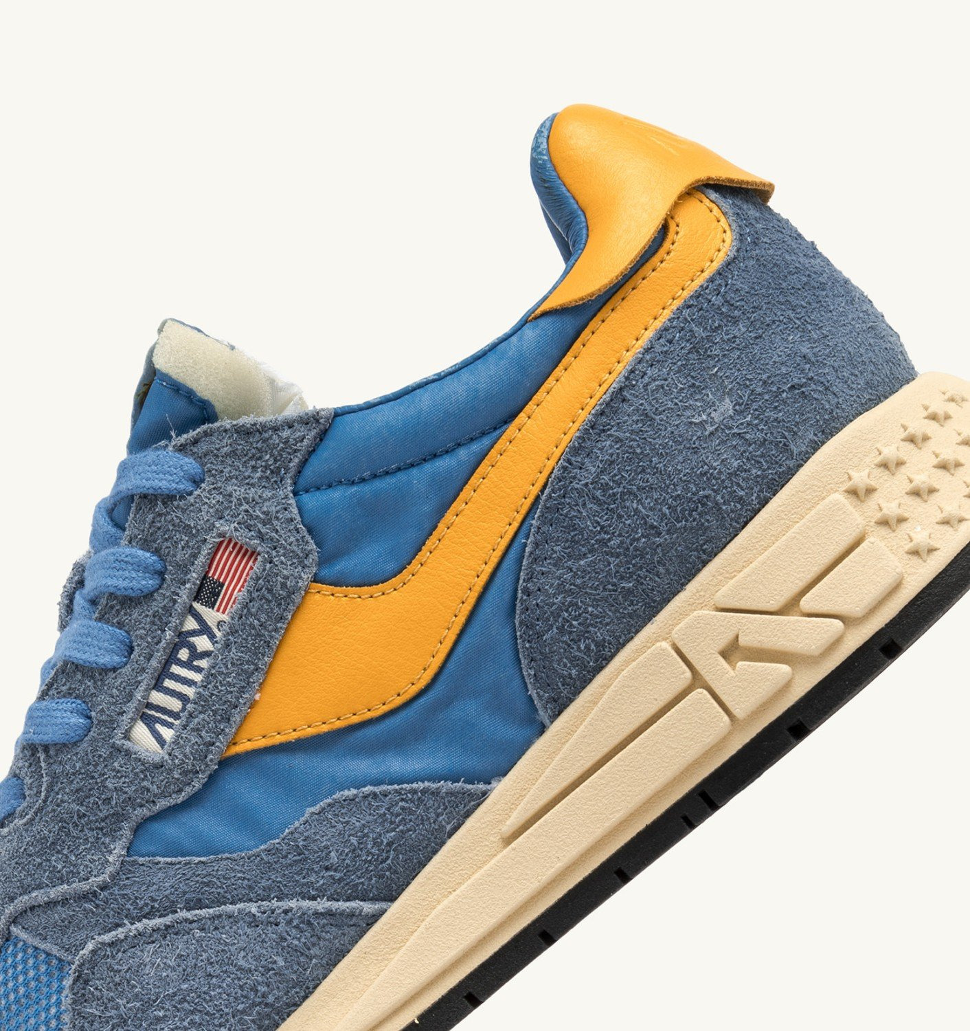 REELWIND LOW SNEAKERS IN CENBLE AND GOLD FUSION SUEDE AND NYLON - 6