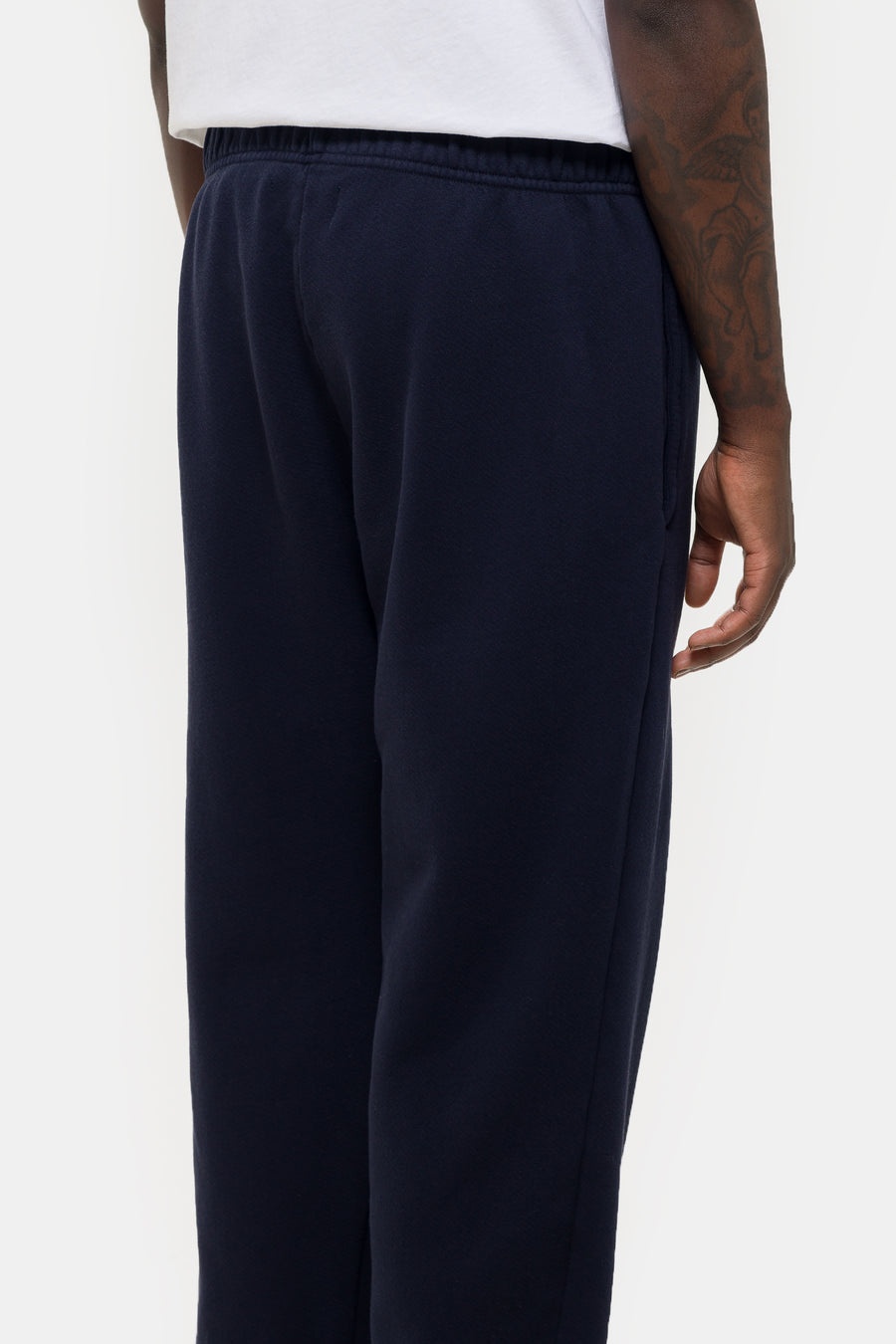Heavyweight Classic Sweatpant in Navy - 5