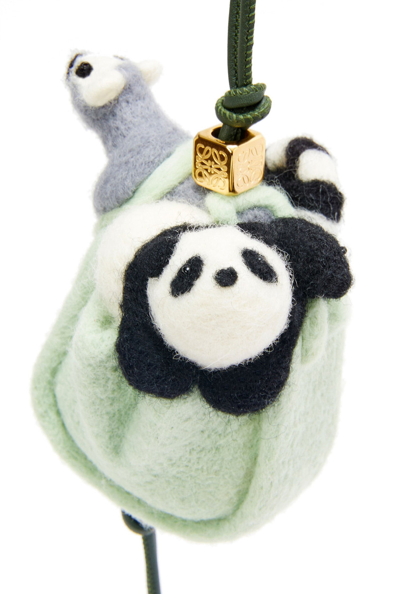 Hammock charm in felt and calfskin 3