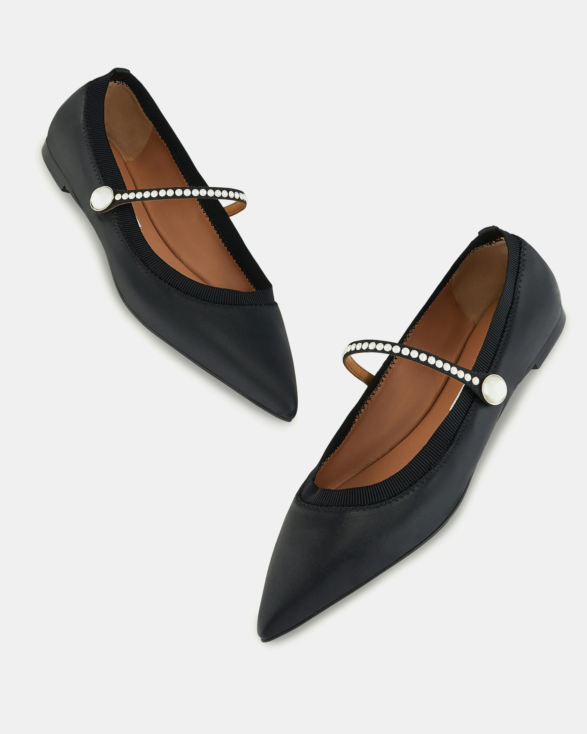 Romy Pearl Flat - 3
