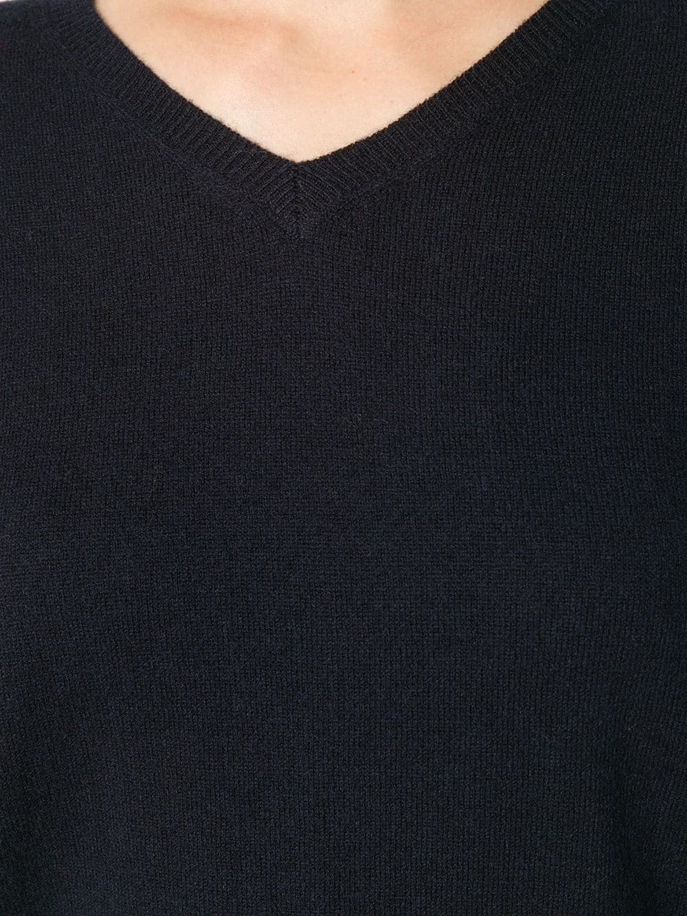 V-neck pullover - 5