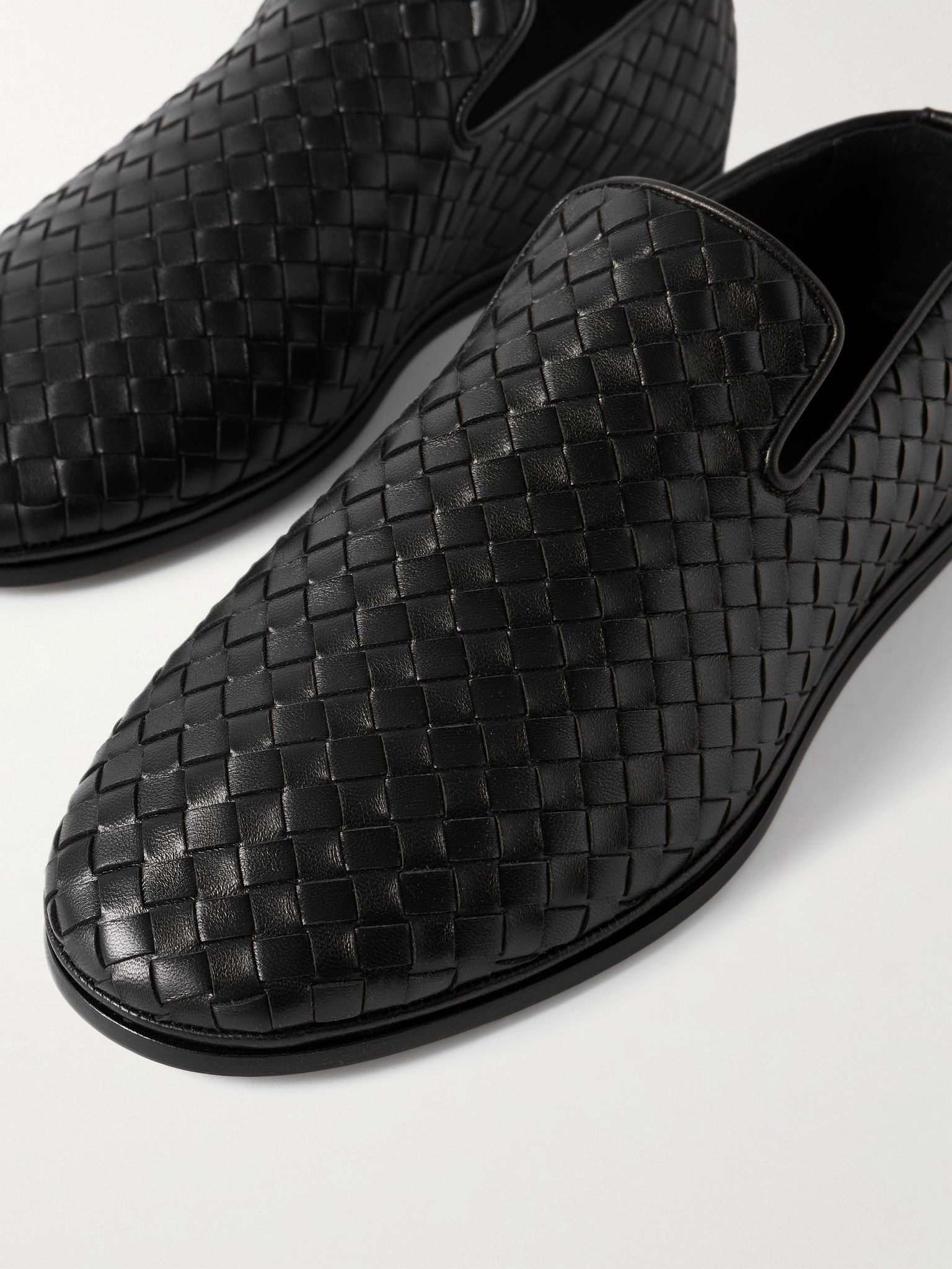 Intrecciato Full-Grain Leather Slippers Black - 4