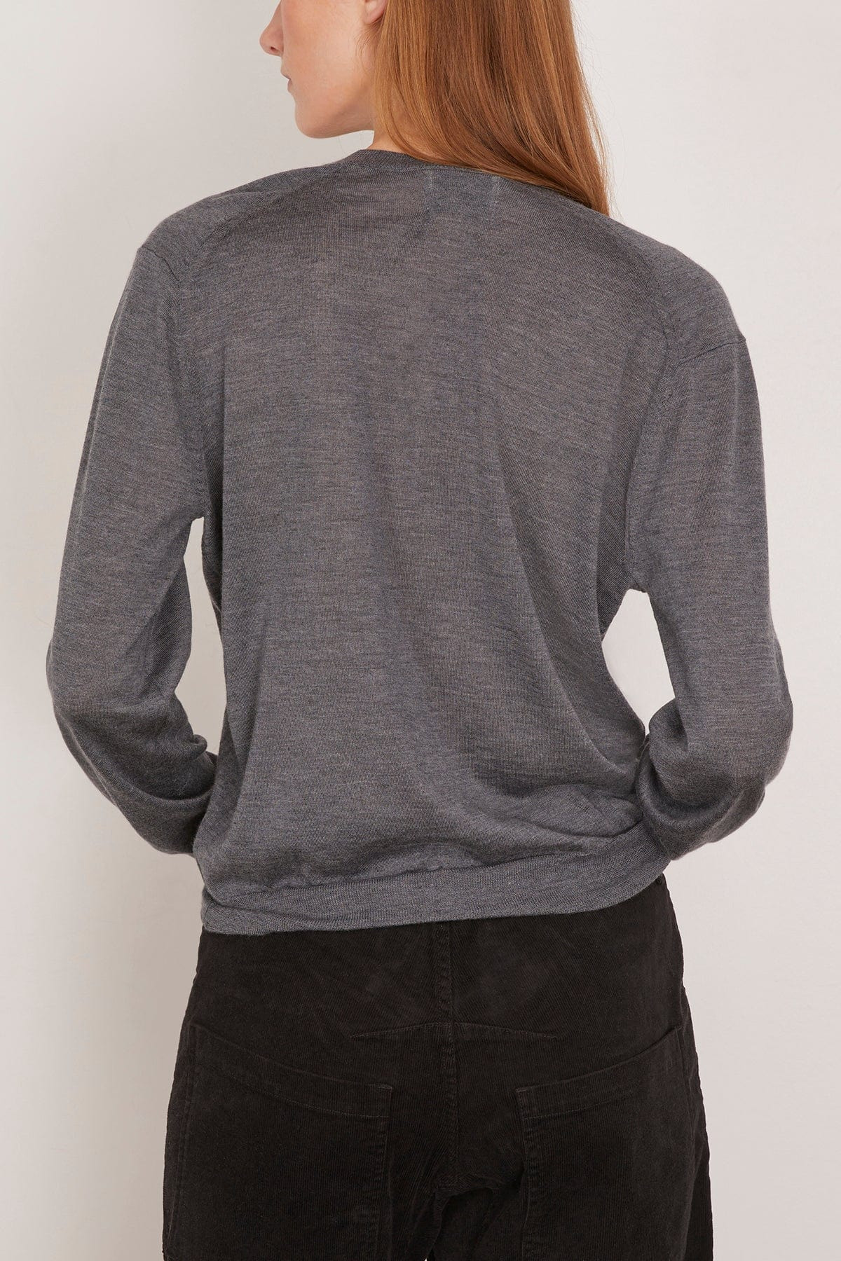 Julio V Neck Fine Knit Sweater in Anthracite Melange - 4