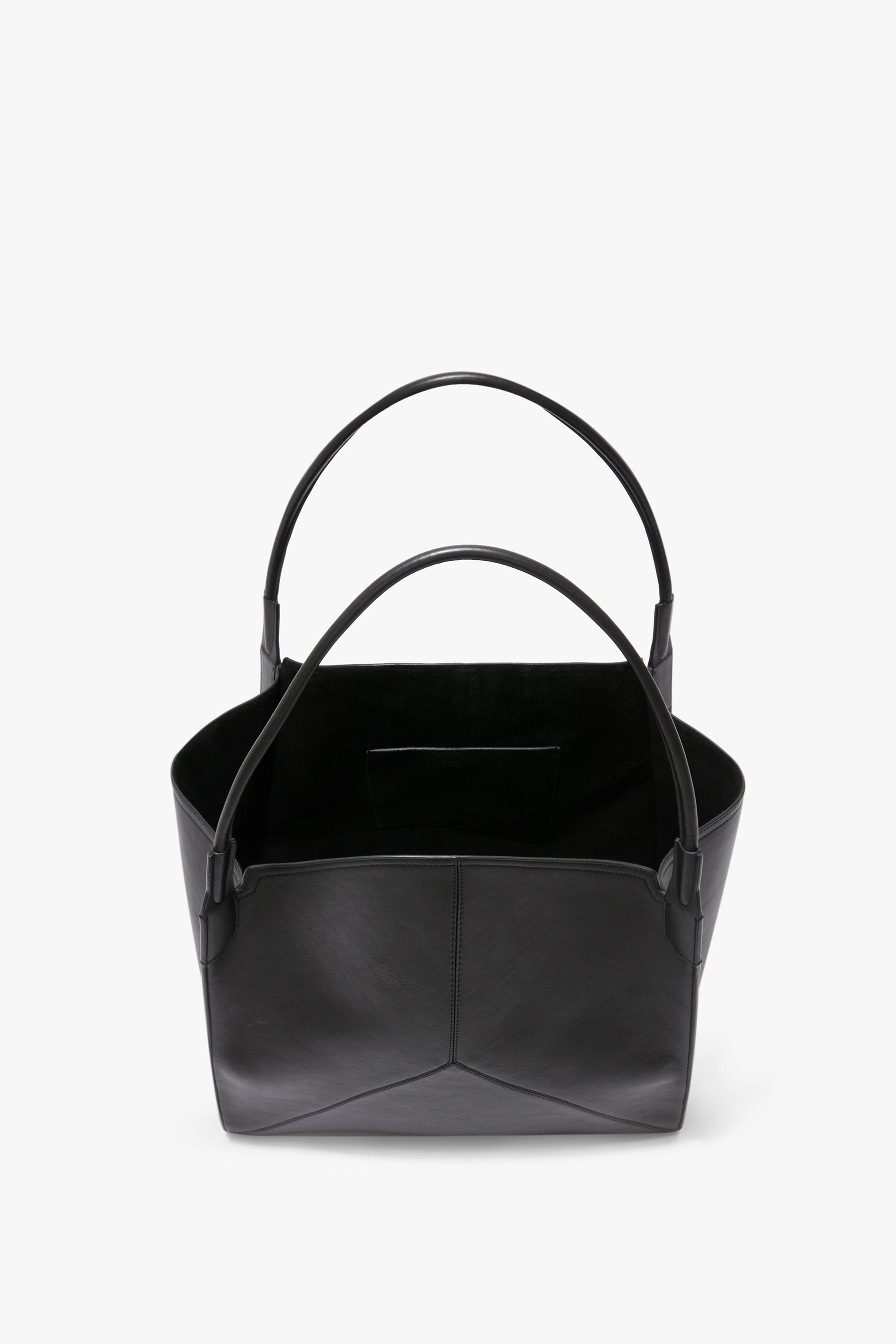 Victoria Tote In Black Soft Leather - 7
