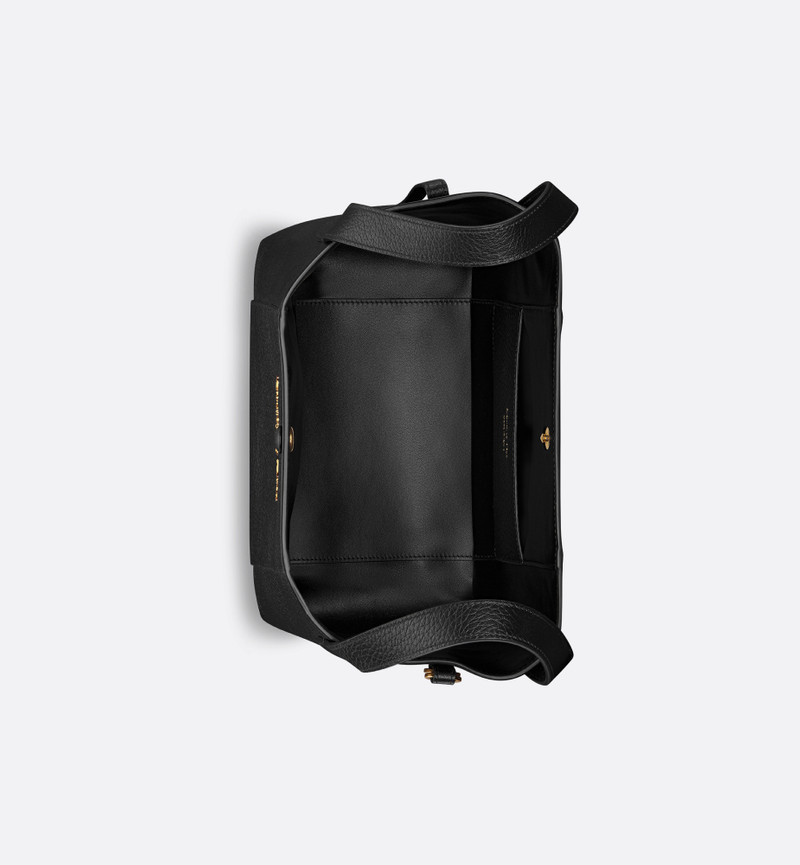 Medium Signature Bucket Bag 6