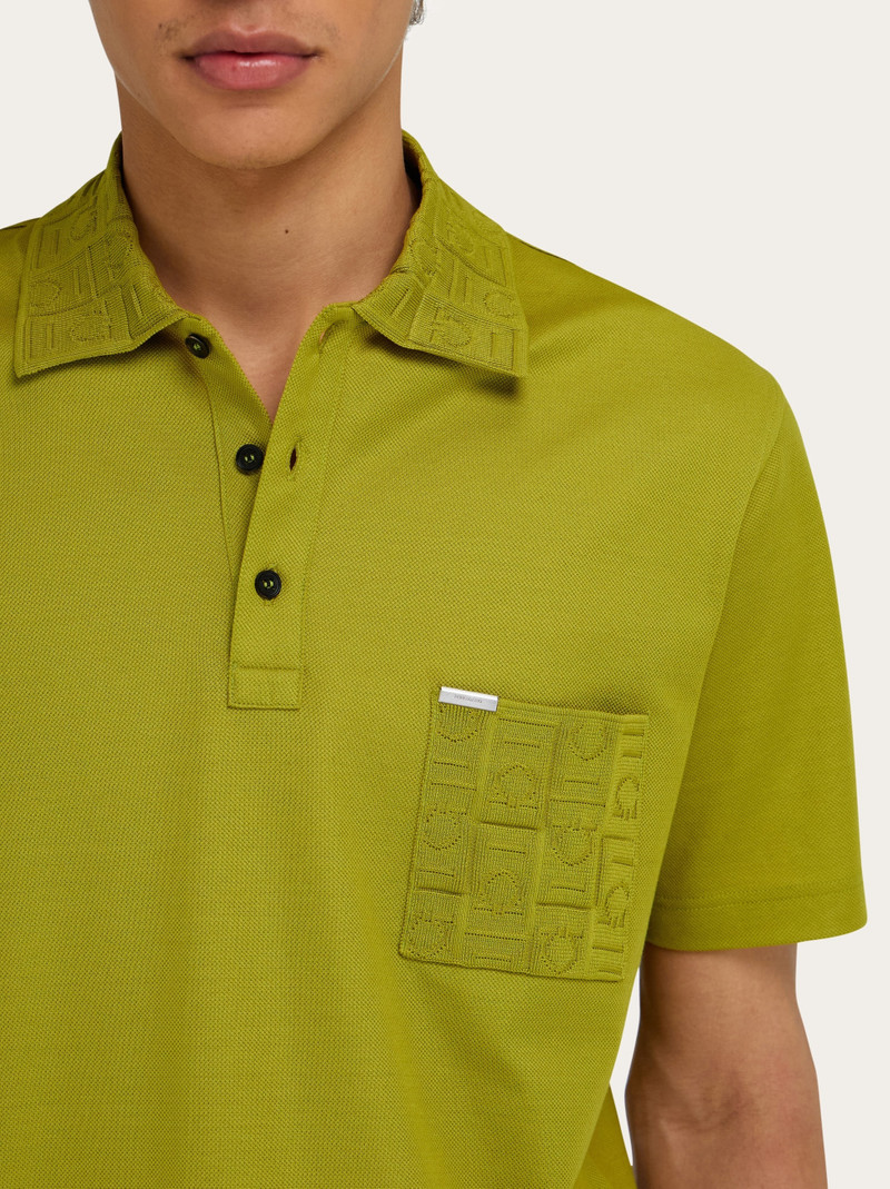 V-neck polo with jacquard pocket detail 4