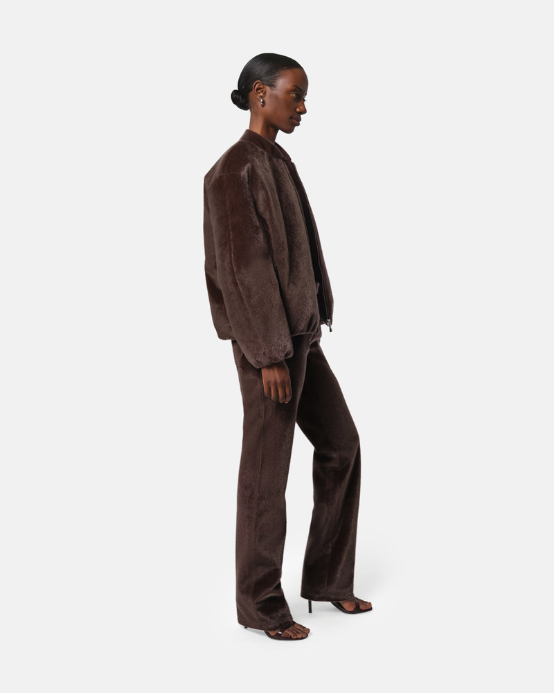 APPARIS MARIS BOMBER outlook