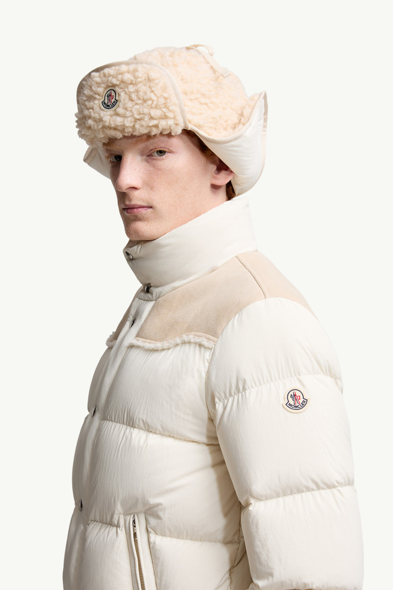 Moncler Reversible Teddy Hat outlook
