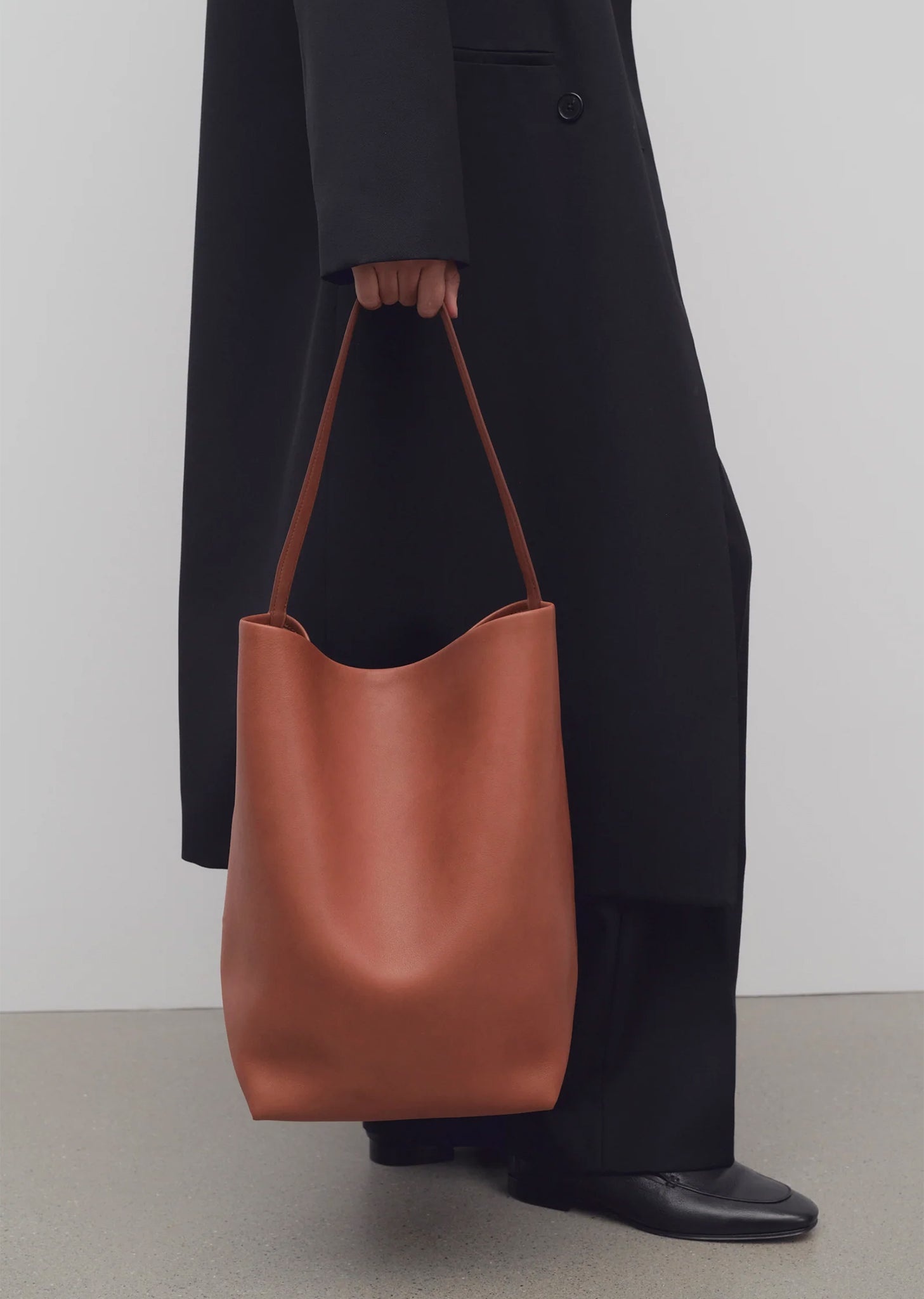 Large N/S Park Tote — Dark Cuir - 4