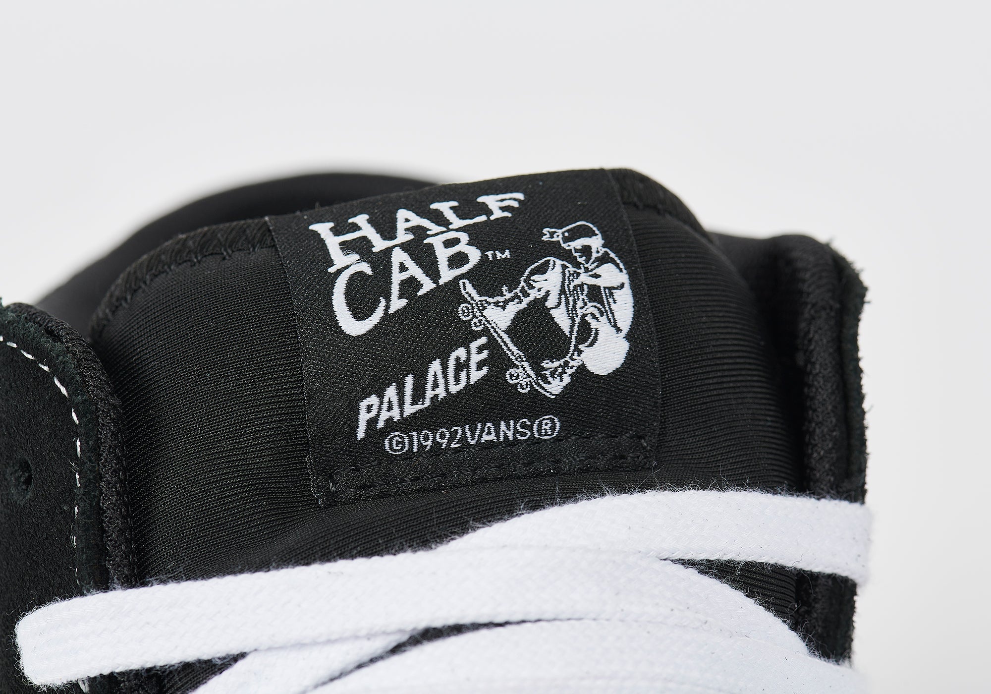 PALACE VANS SKATE HALF CAB ’92 GTX BLACK - 7