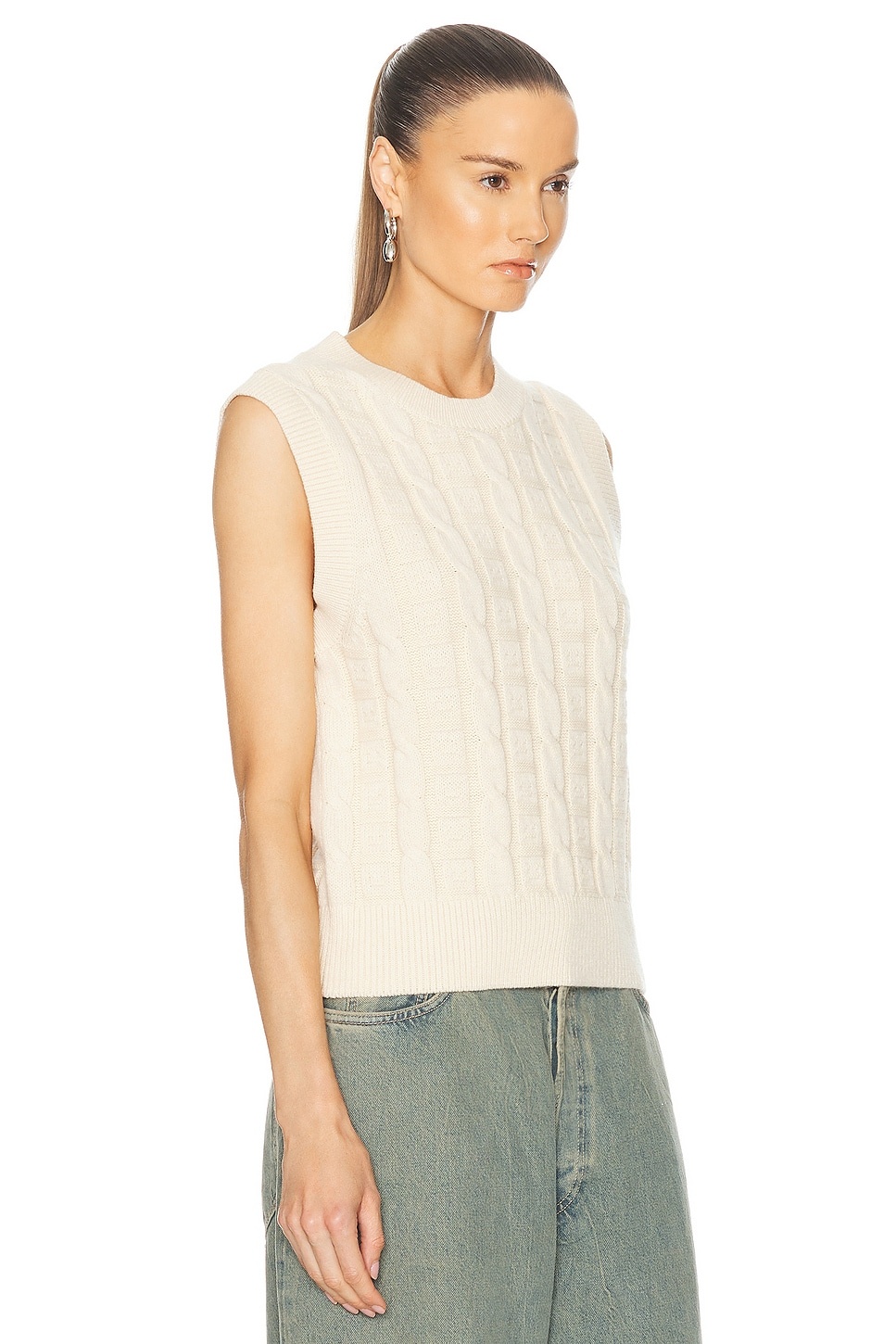 Face Knit Vest - 2