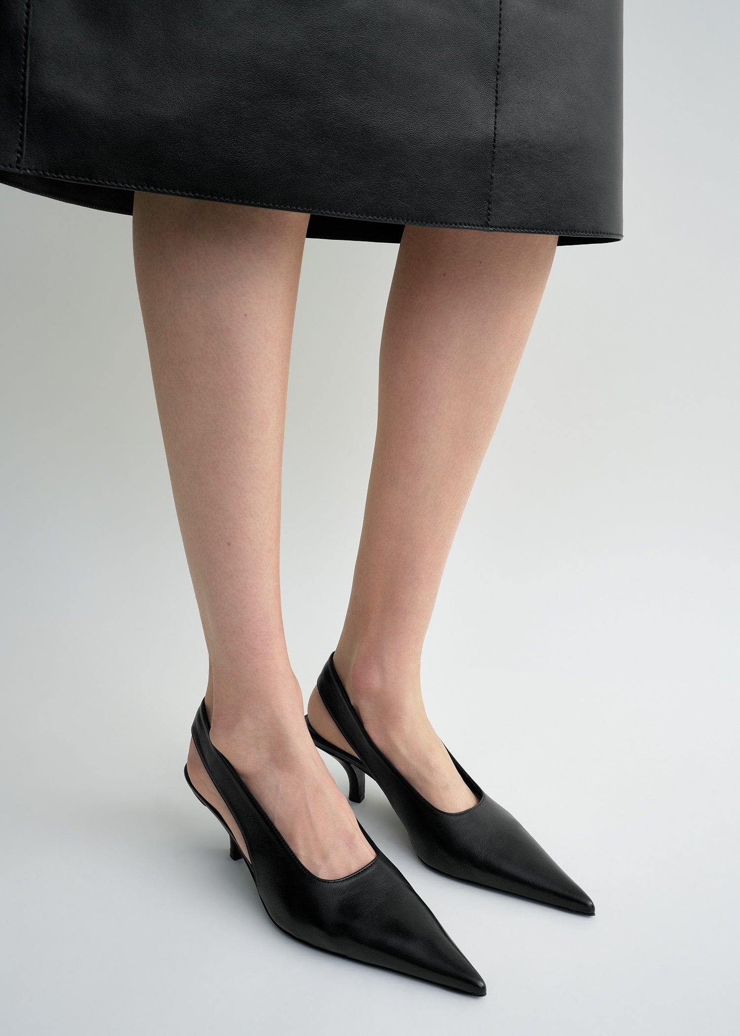 Classic leather slingbacks black - 2