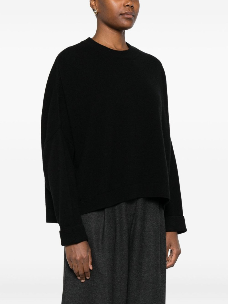 crew-neck sweater 3
