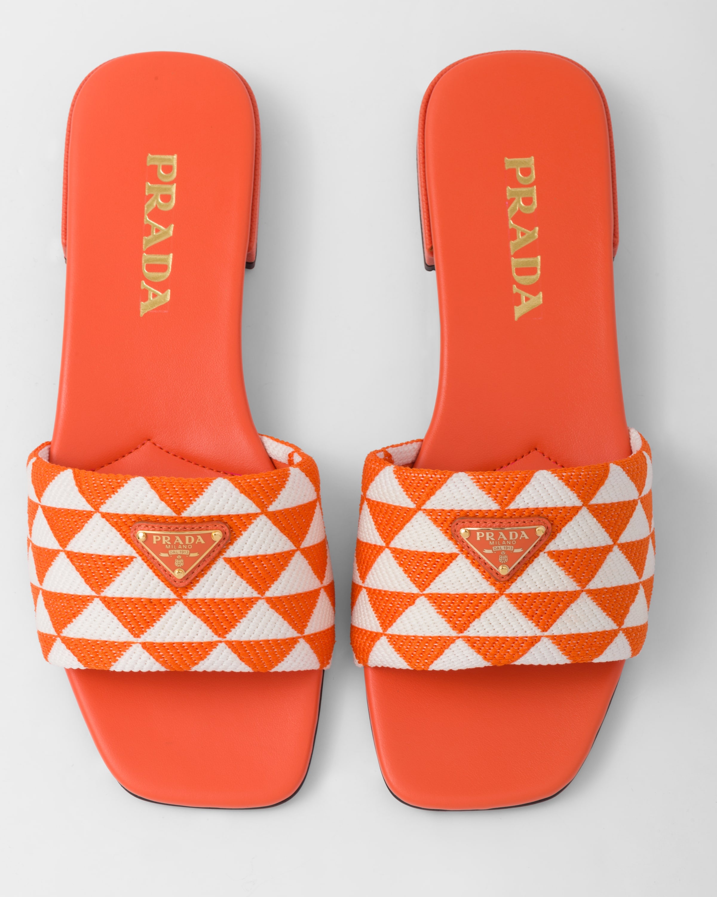 Embroidered fabric slides - 6
