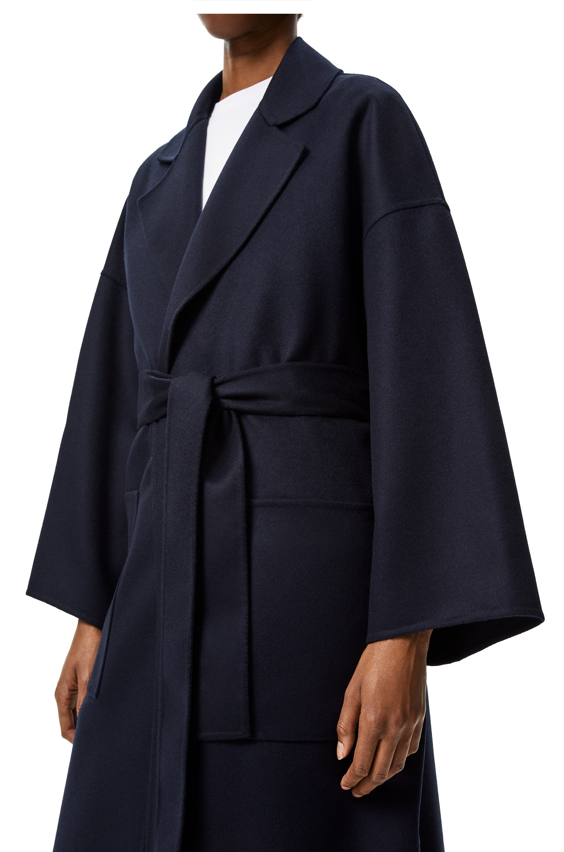 Oversize belted coat in wool and cashmere - 5