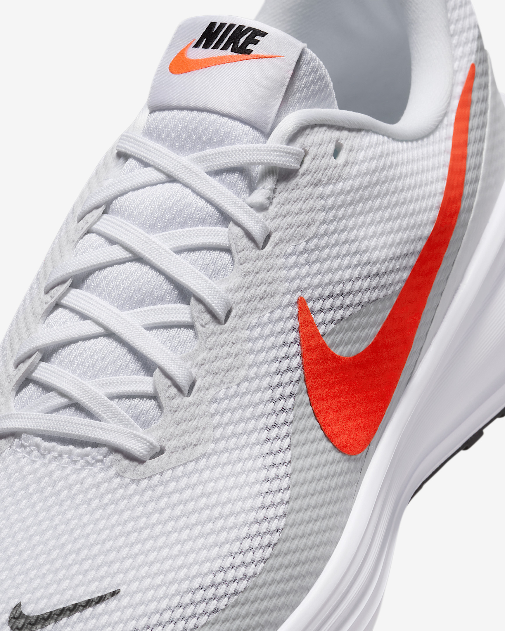 Nike Revolution 8 Men's Road Running Shoes - 7