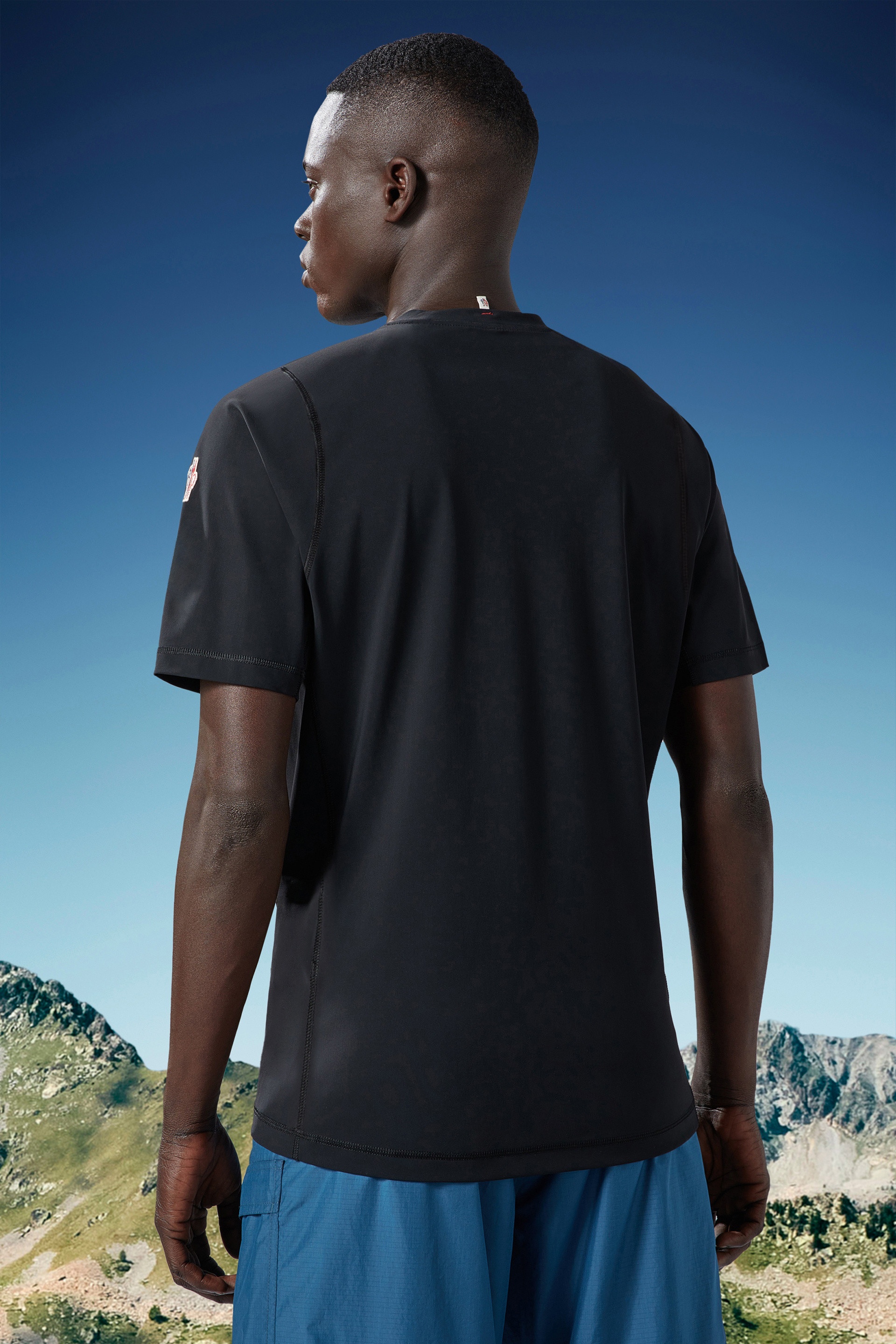 Logo T-Shirt - 5
