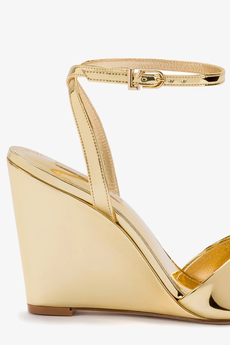 Yves Wedge In Gold Specchio 4