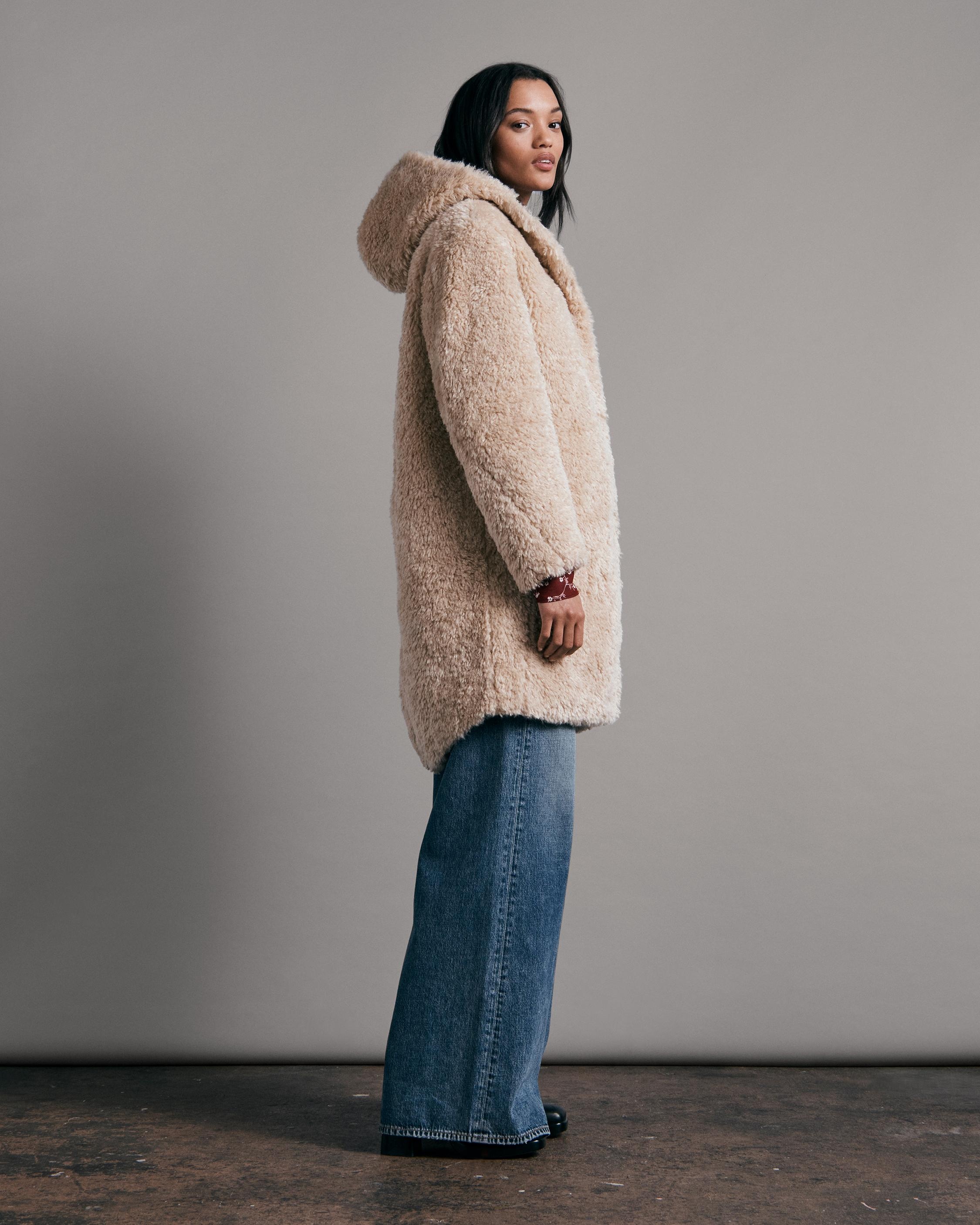 Iggy Faux Fur Liner Jacket
Oversized Jacket - 3