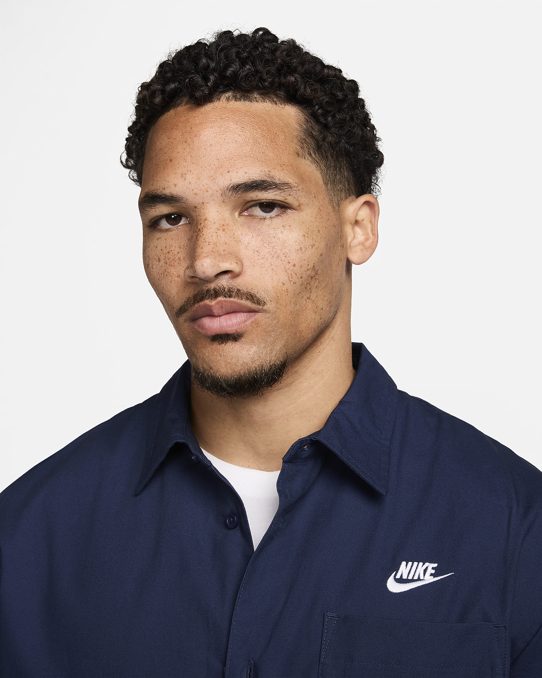 Nike Club Men's Short-Sleeve Oxford Button-Up Shirt - 3