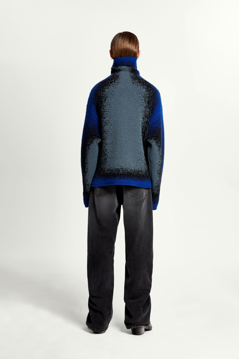 Gradient Heavy Knit Turtleneck 6