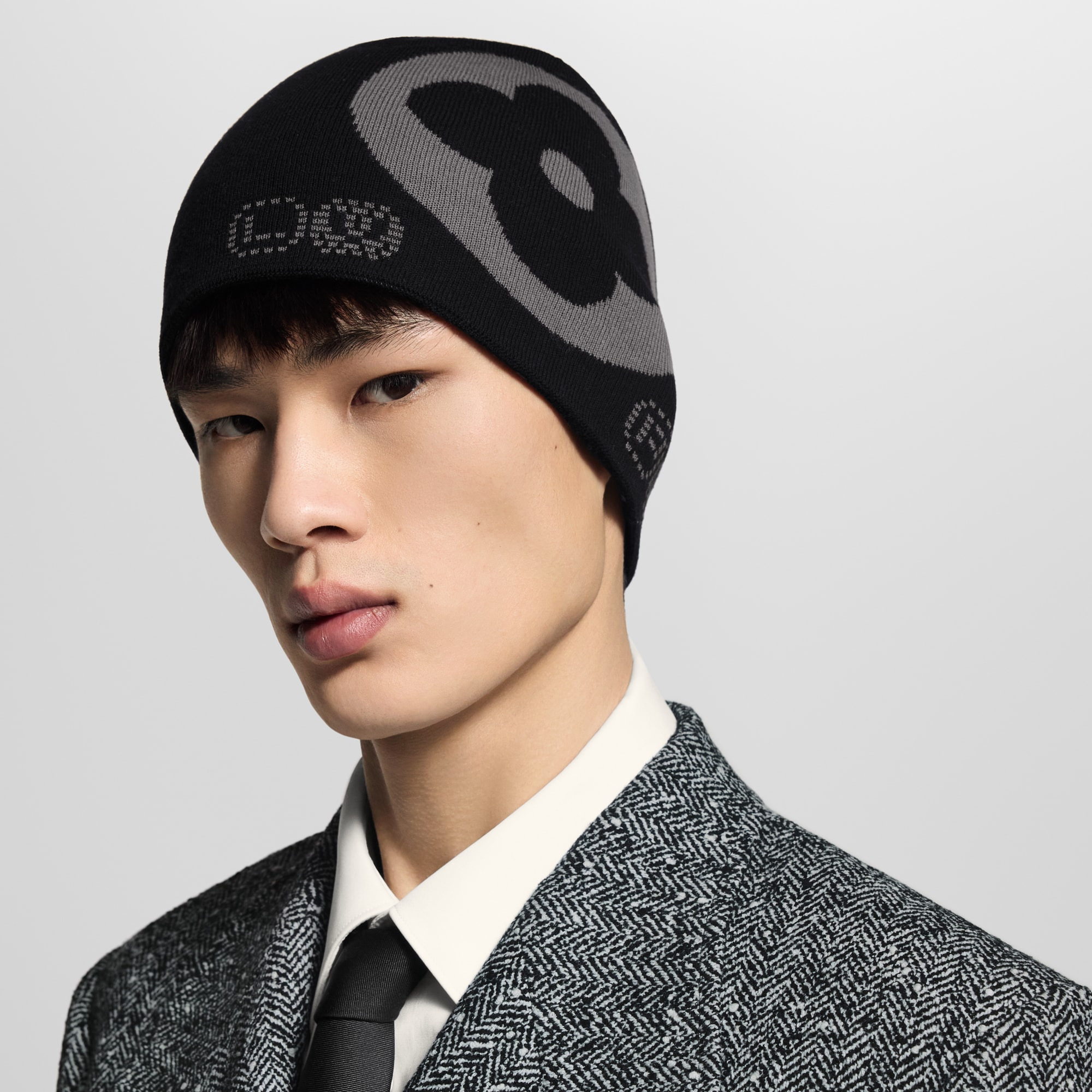 LV Fit Monogram Beanie - 5
