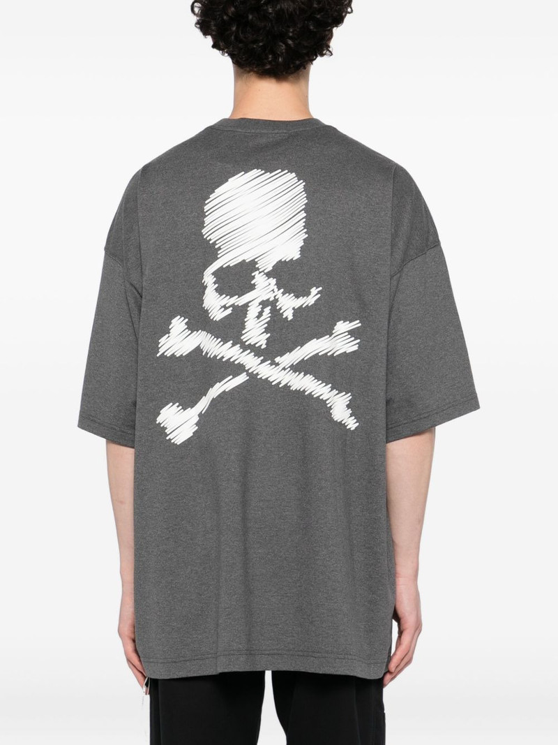 skull graphic t-shirt 4